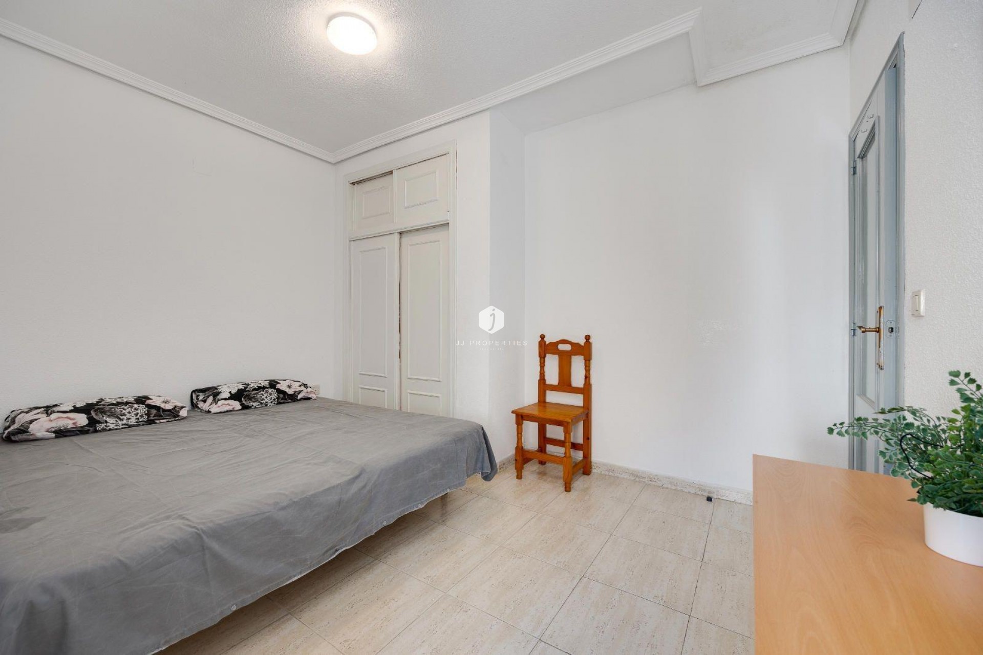 Aus zweiter Hand - Wohnung -
Torrevieja - Playa del Cura