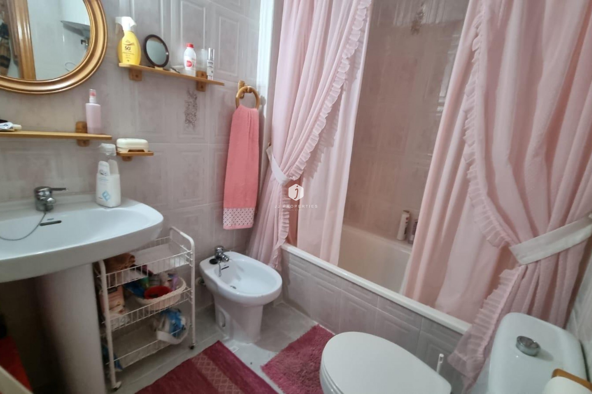 Aus zweiter Hand - Wohnung -
Torrevieja - Playa del Cura