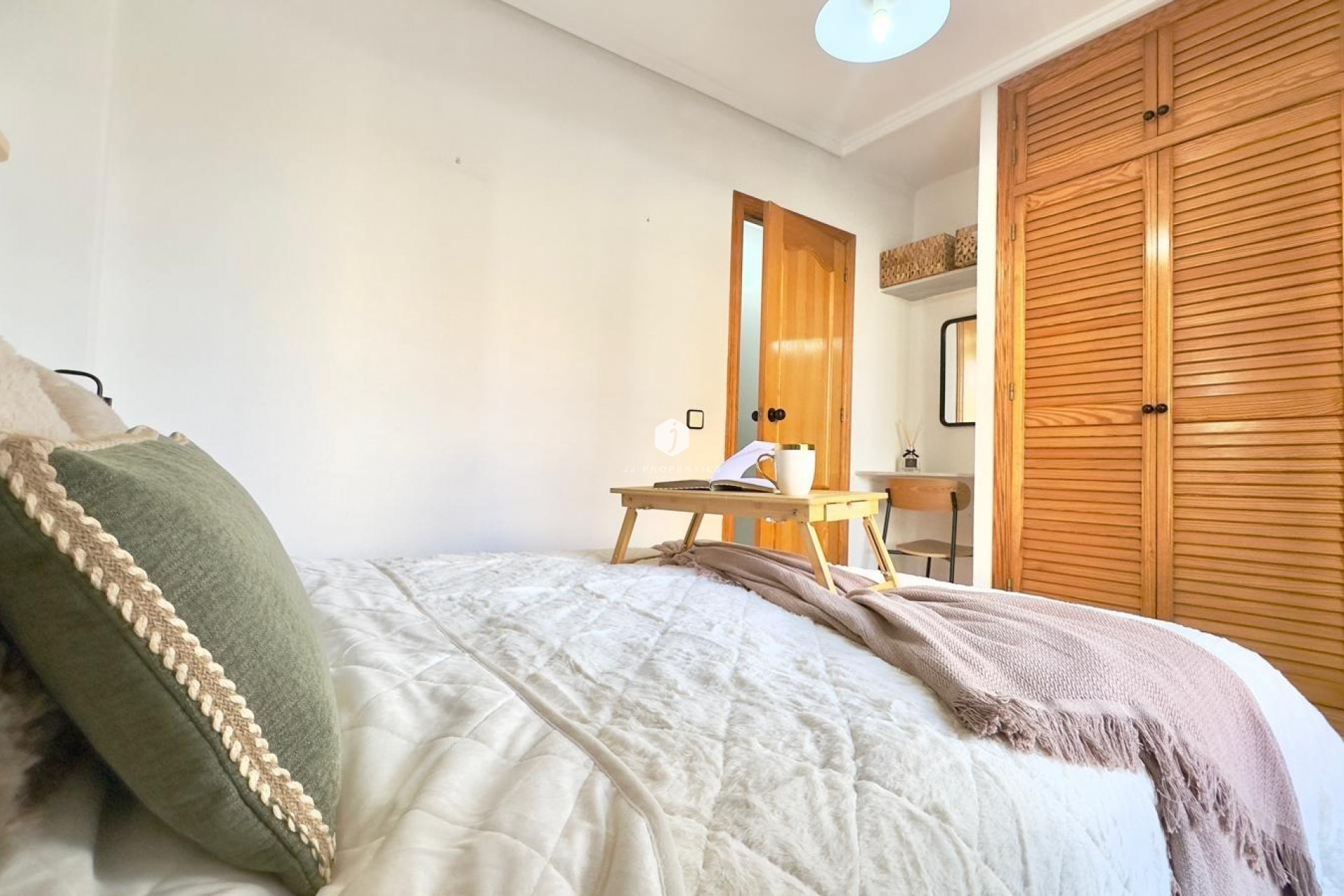 Aus zweiter Hand - Wohnung -
Torrevieja - Playa del Cura