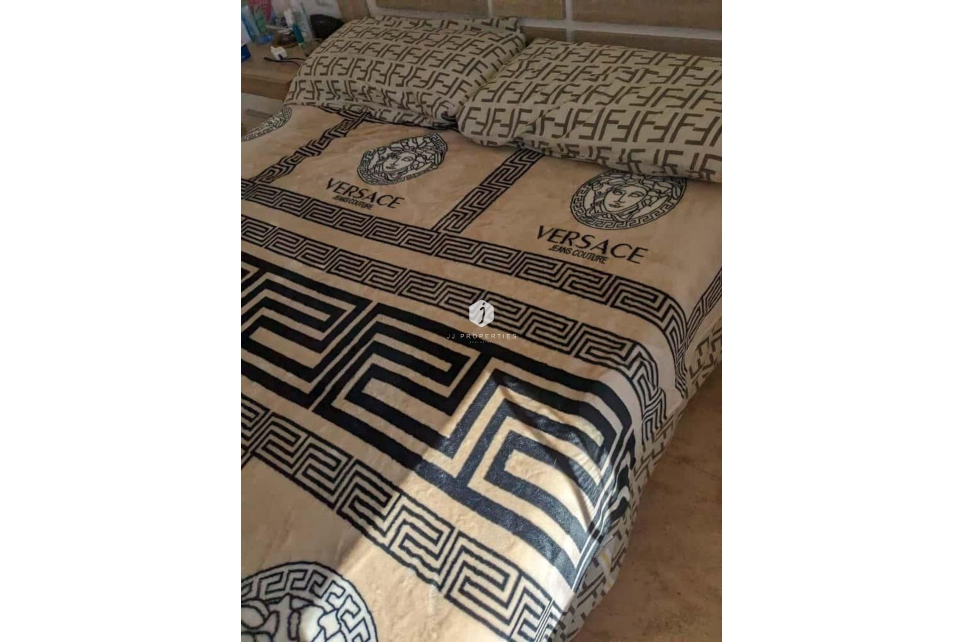 Aus zweiter Hand - Wohnung -
Torrevieja - Playa del Cura