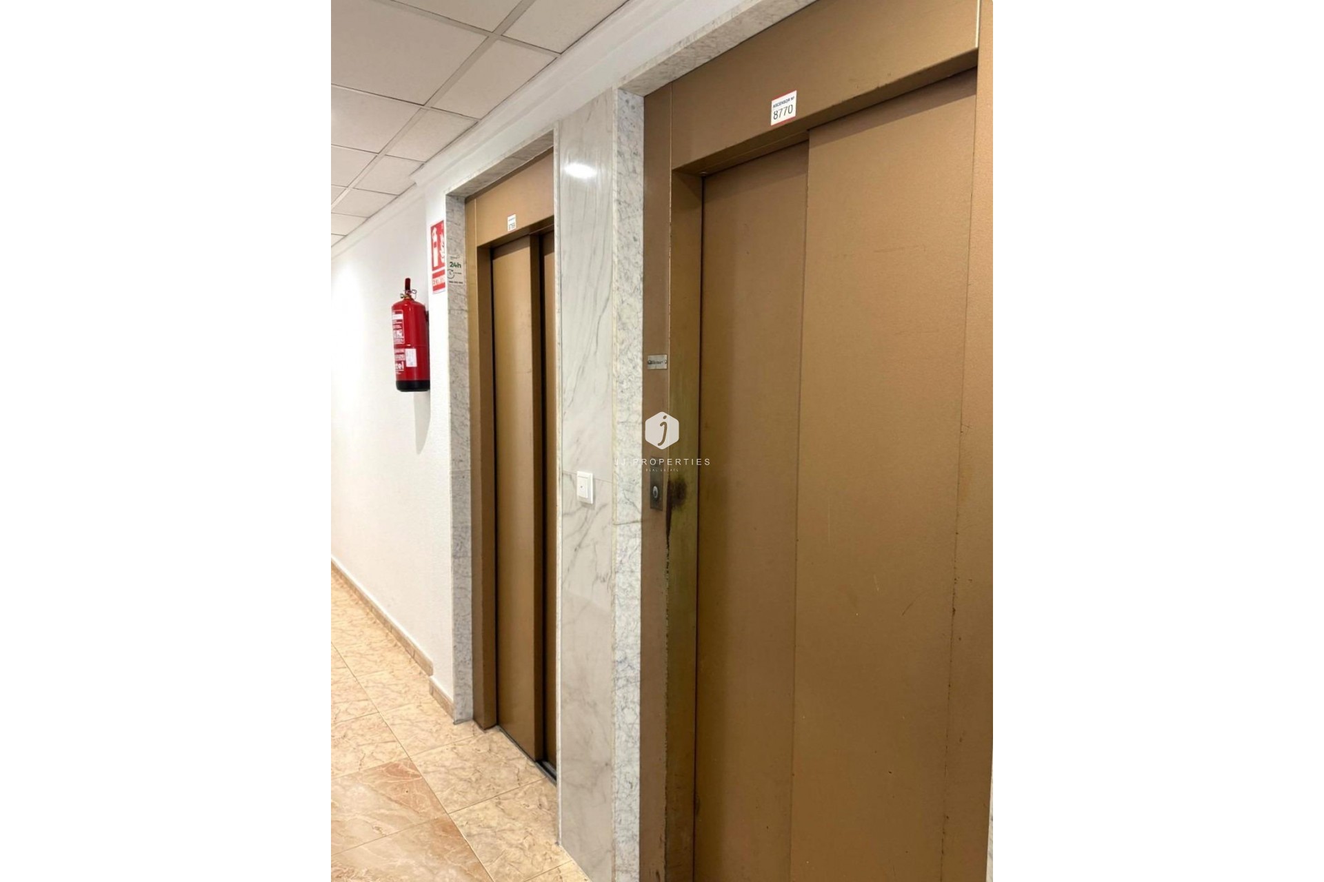 Aus zweiter Hand - Wohnung -
Torrevieja - Playa del Cura