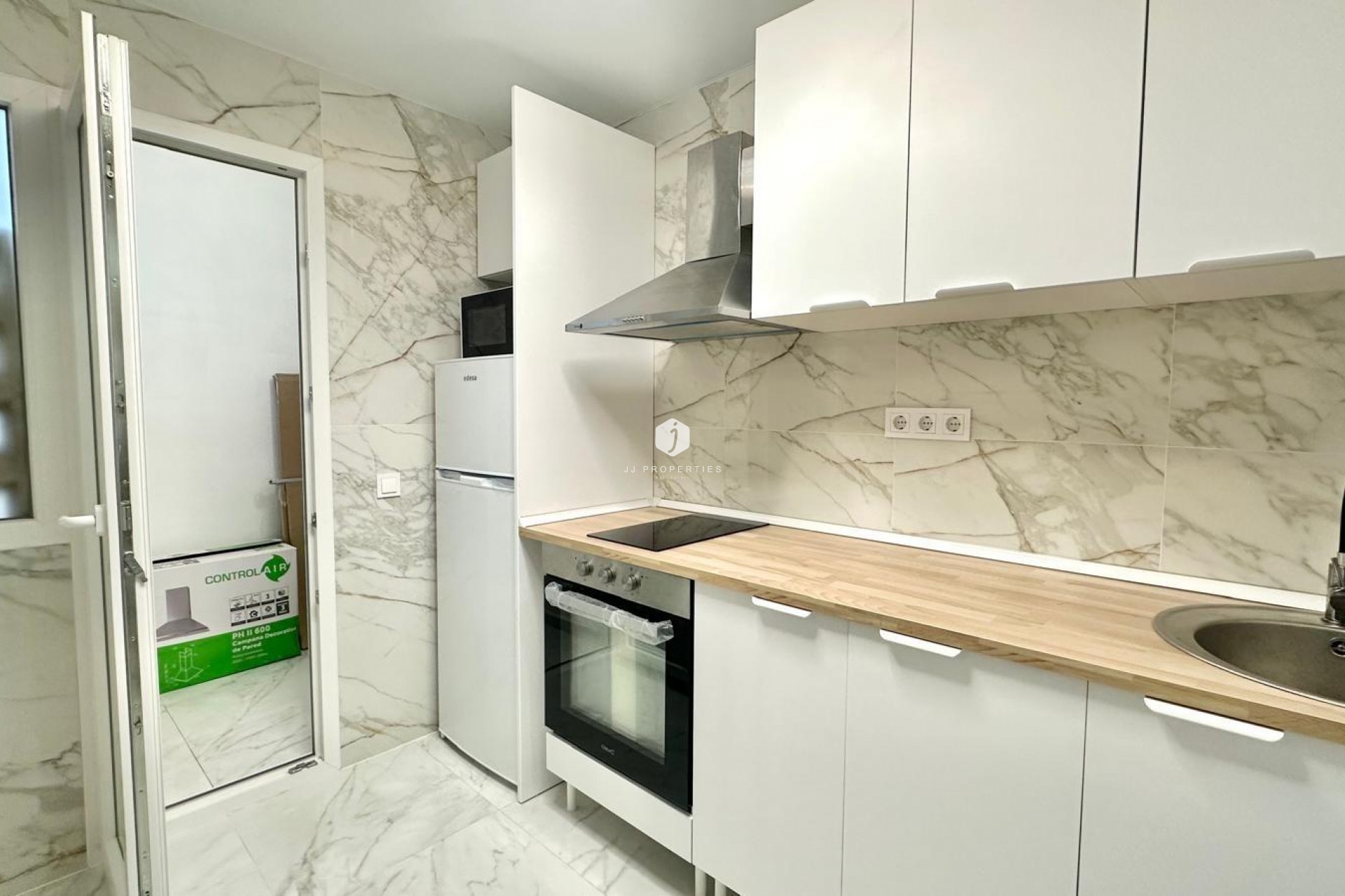 Aus zweiter Hand - Wohnung -
Torrevieja - Playa del Cura