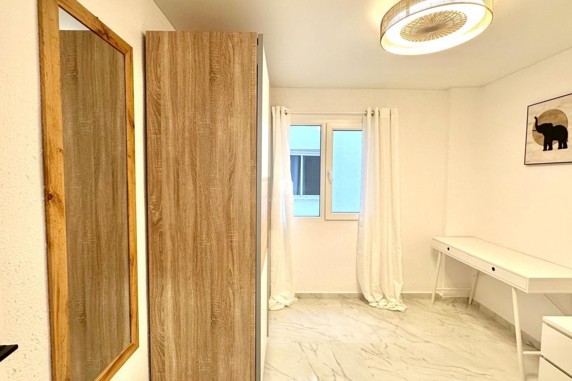 Aus zweiter Hand - Wohnung -
Torrevieja - Playa del Cura