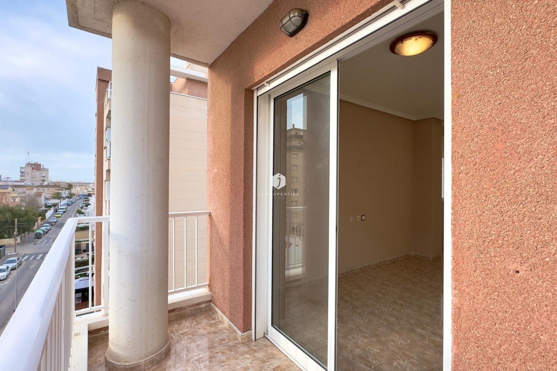 Aus zweiter Hand - Wohnung -
Torrevieja - Playa del Cura