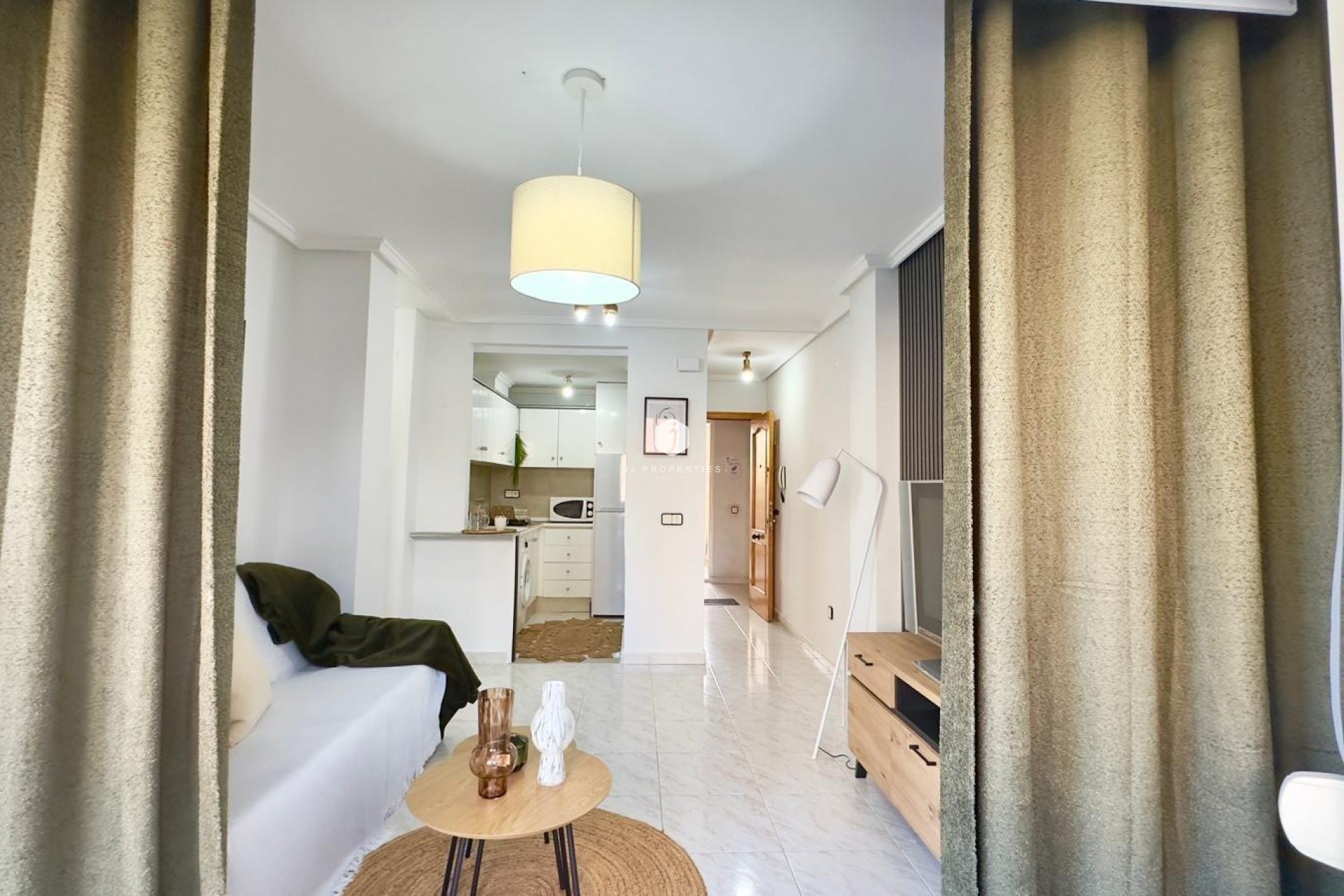 Aus zweiter Hand - Wohnung -
Torrevieja - Playa del Cura