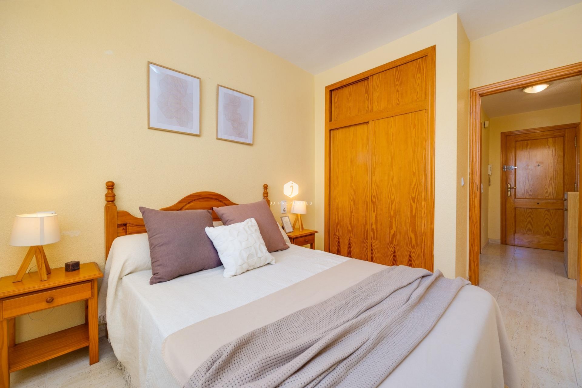 Aus zweiter Hand - Wohnung -
Torrevieja - Playa del Cura