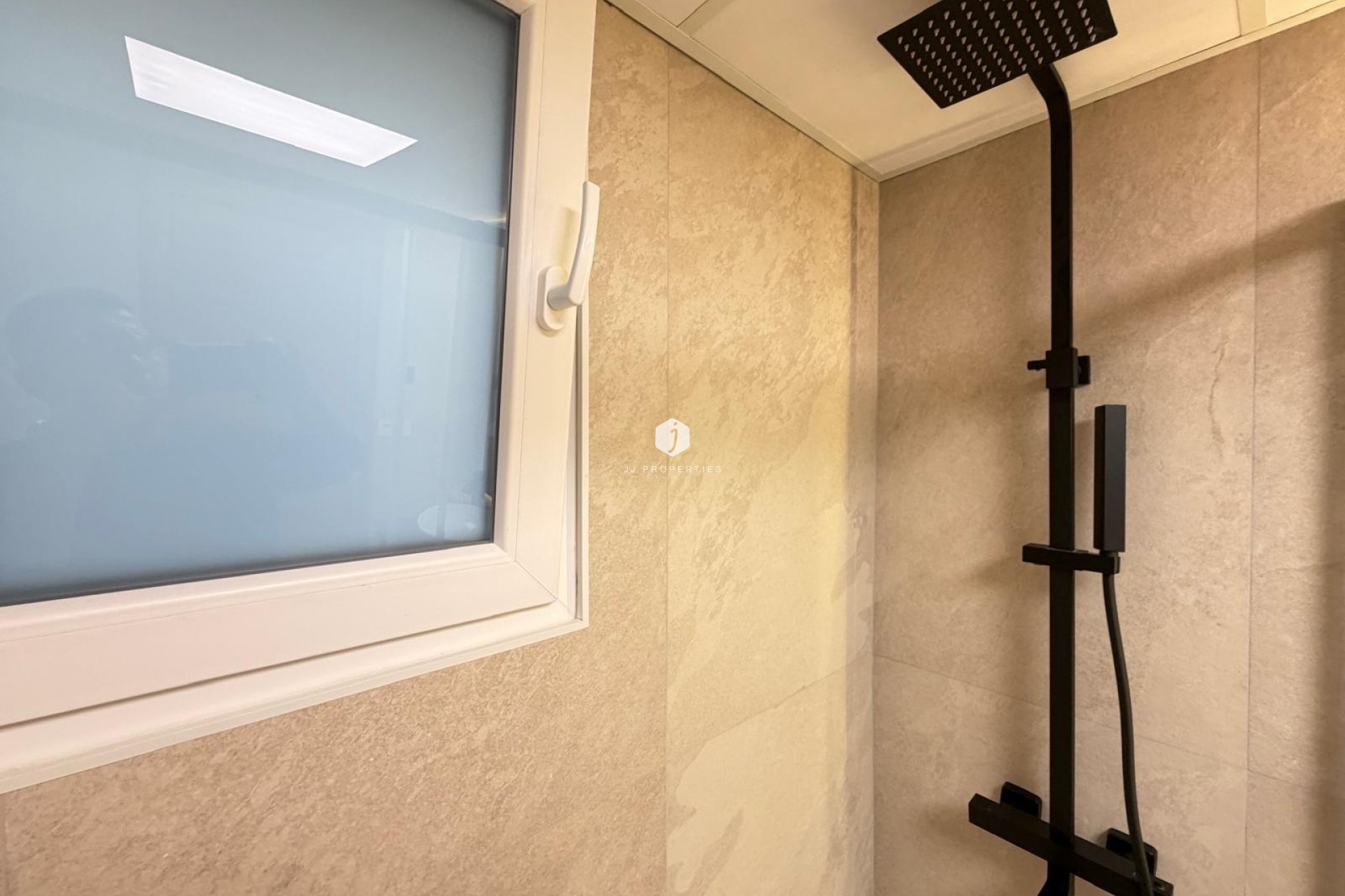 Aus zweiter Hand - Wohnung -
Torrevieja - Playa del Cura