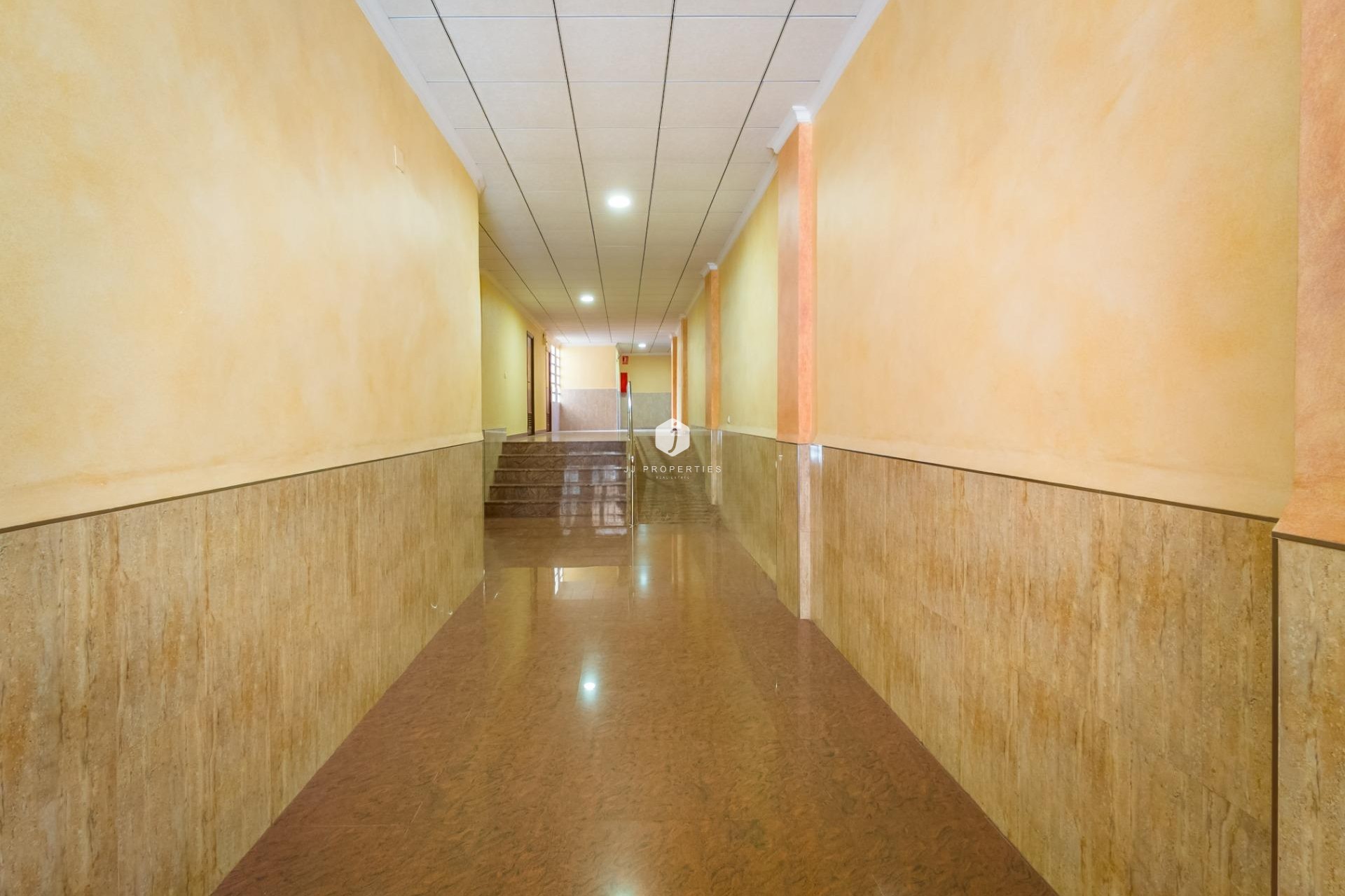 Aus zweiter Hand - Wohnung -
Torrevieja - Playa del Cura