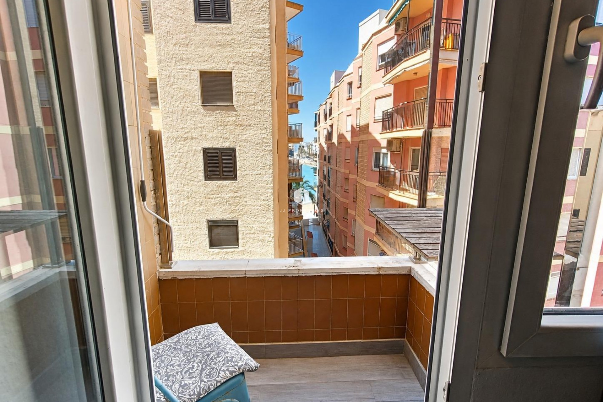 Aus zweiter Hand - Wohnung -
Torrevieja - Playa del Cura
