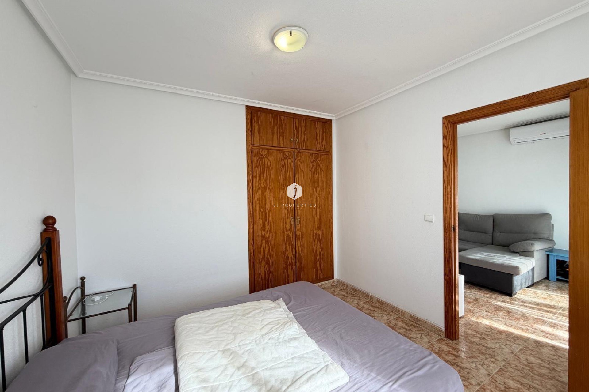 Aus zweiter Hand - Wohnung -
Torrevieja - Playa del Cura