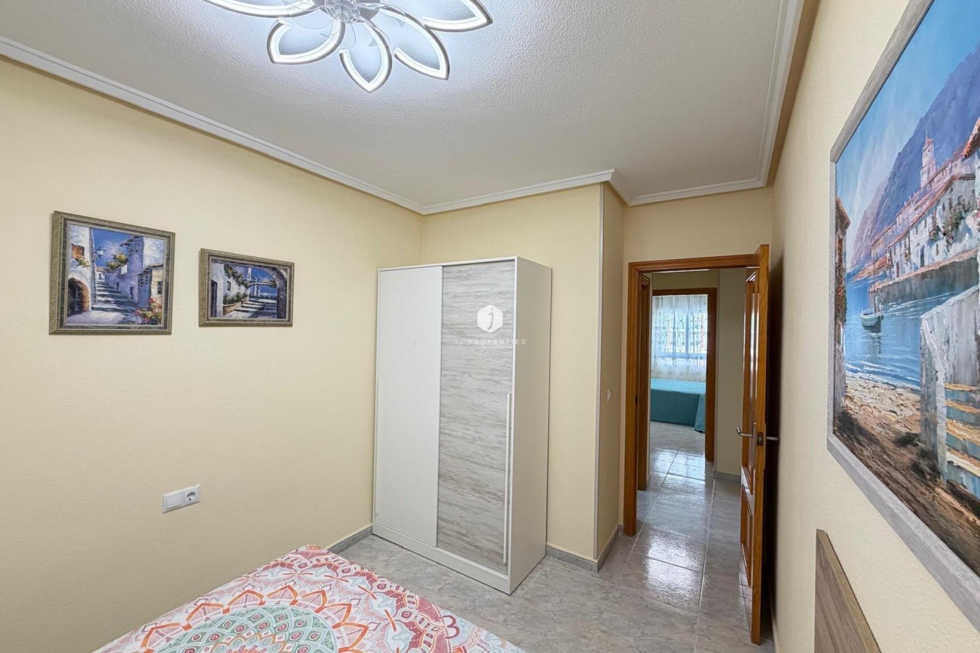 Aus zweiter Hand - Wohnung -
Torrevieja - Playa del Cura