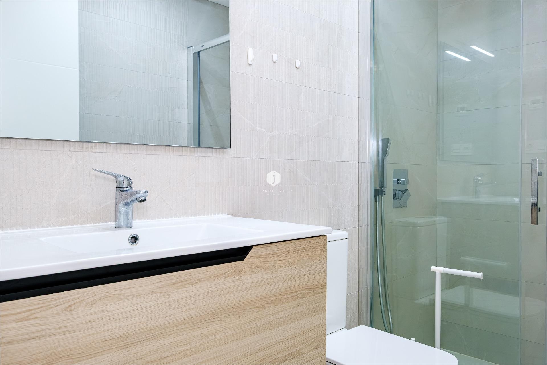 Aus zweiter Hand - Wohnung -
Torrevieja - Playa del Cura
