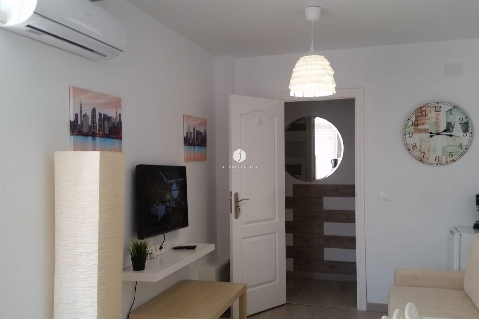 Aus zweiter Hand - Wohnung -
Torrevieja - Playa del Cura