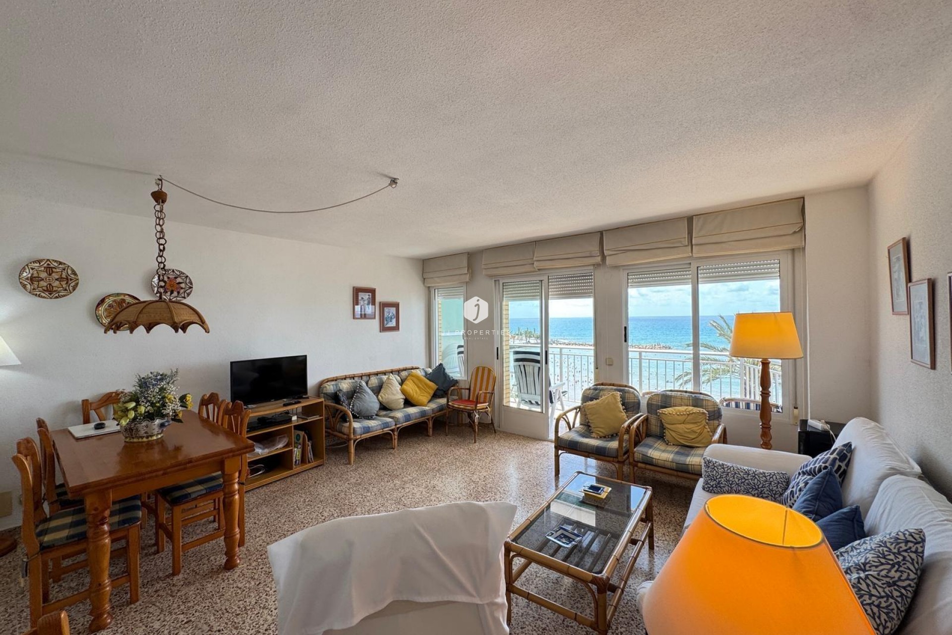 Aus zweiter Hand - Wohnung -
Torrevieja - Playa del Cura