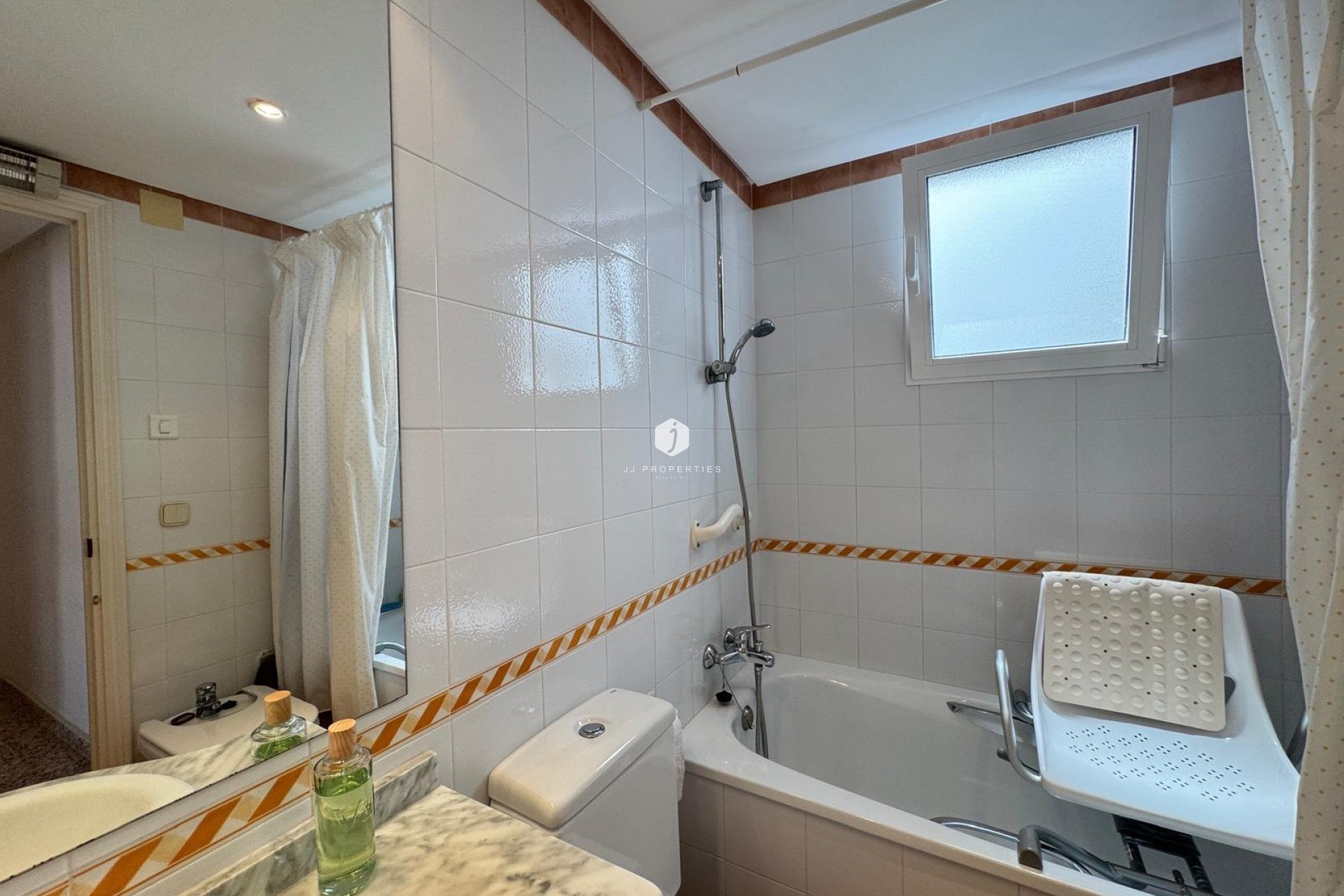 Aus zweiter Hand - Wohnung -
Torrevieja - Playa del Cura