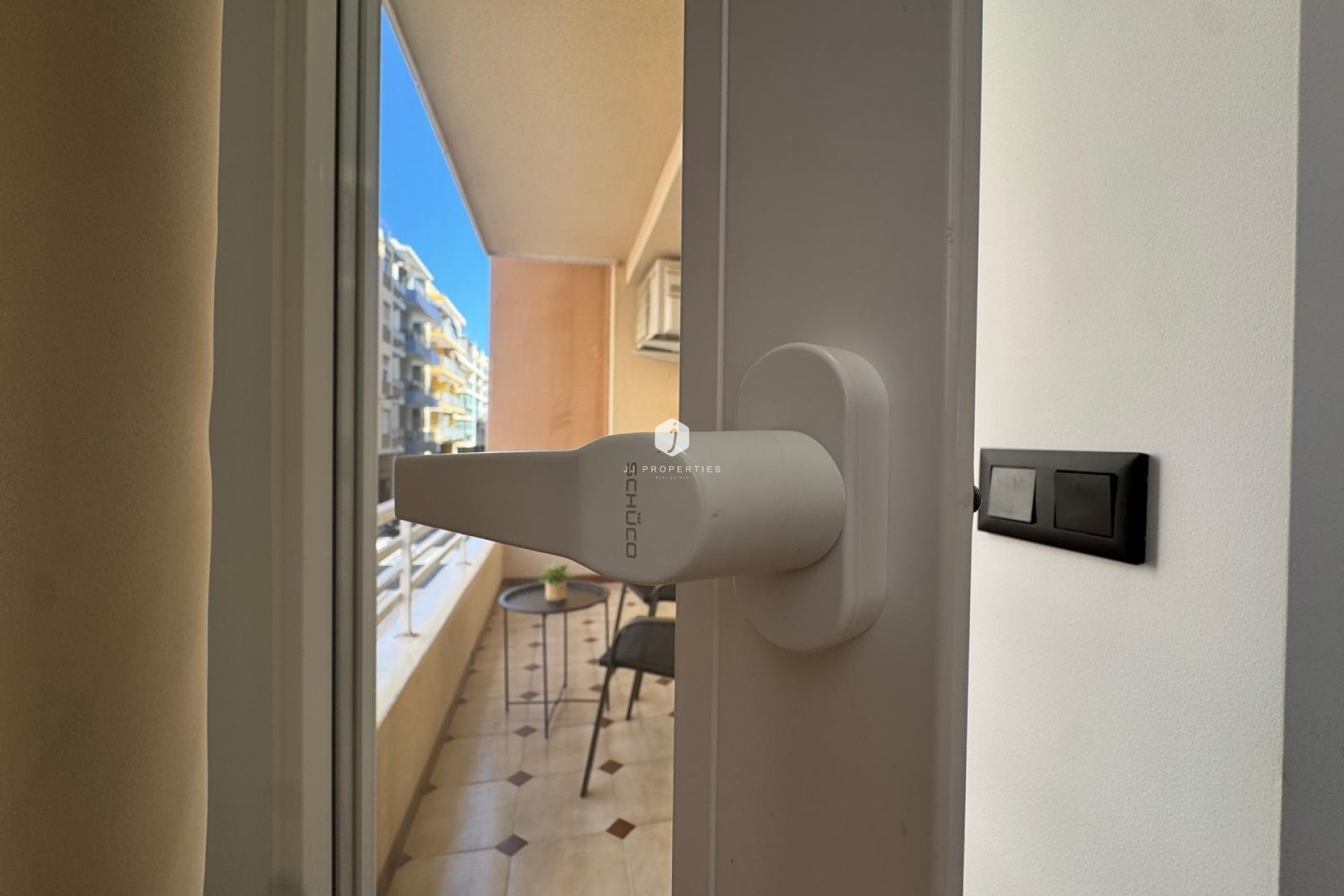 Aus zweiter Hand - Wohnung -
Torrevieja - Playa del Cura