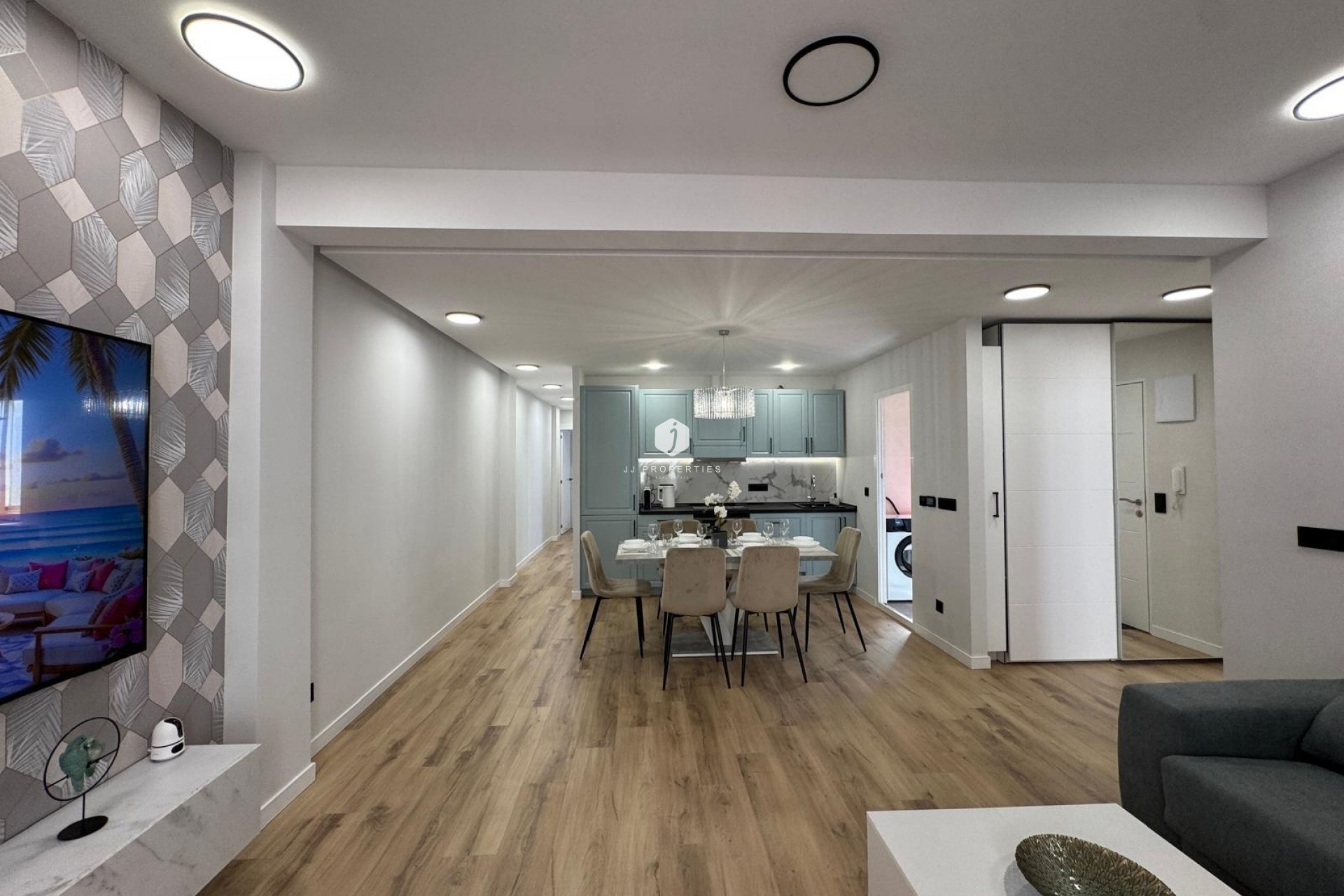 Aus zweiter Hand - Wohnung -
Torrevieja - Playa del Cura