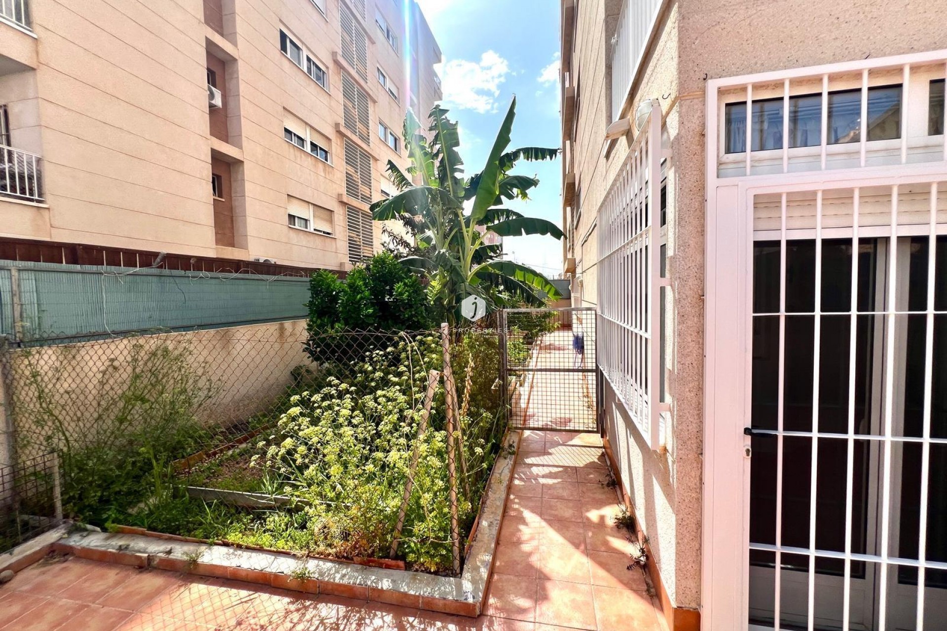Aus zweiter Hand - Wohnung -
Torrevieja - Playa del Cura