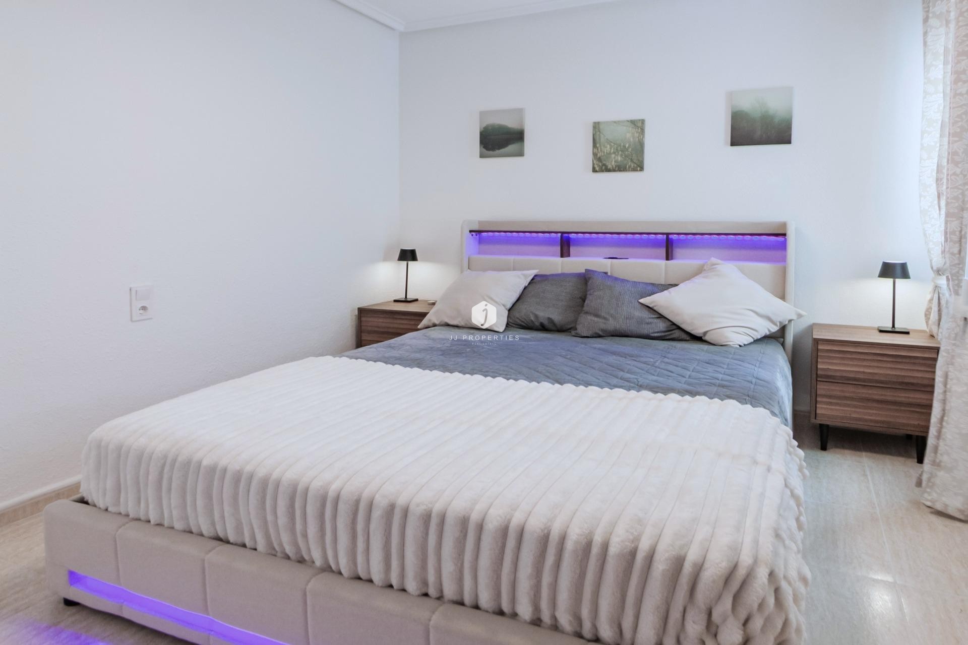 Aus zweiter Hand - Wohnung -
Torrevieja - Playa del Cura