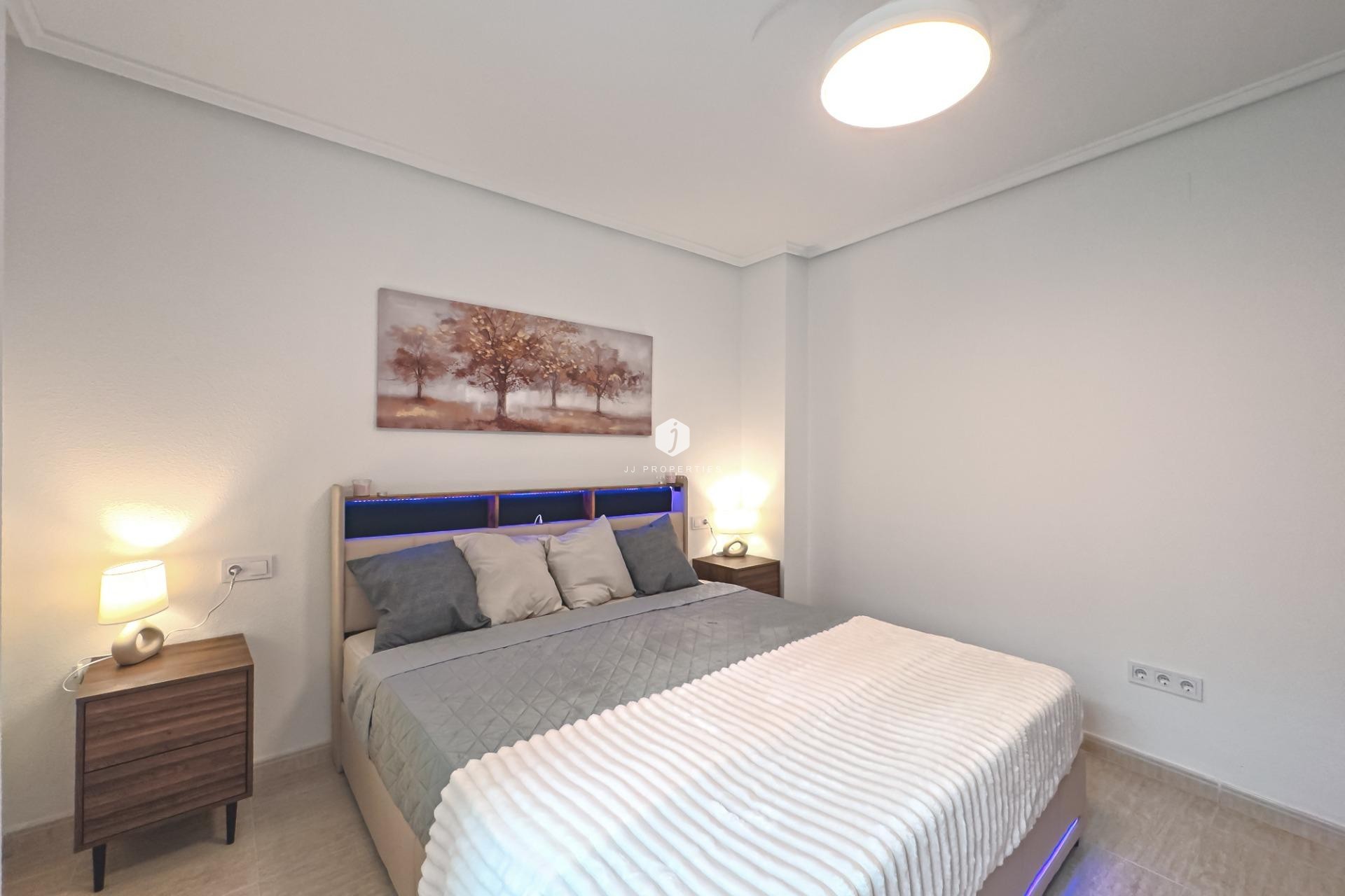 Aus zweiter Hand - Wohnung -
Torrevieja - Playa del Cura