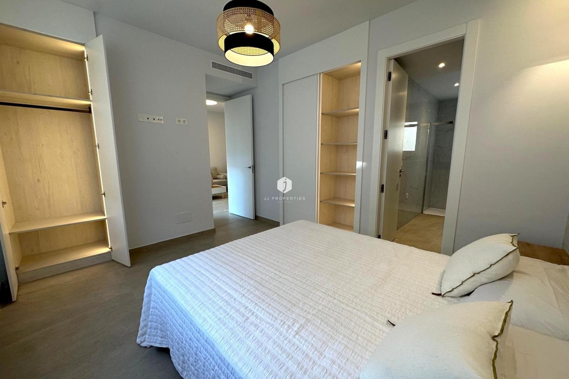 Aus zweiter Hand - Wohnung -
Torrevieja - Playa del Cura