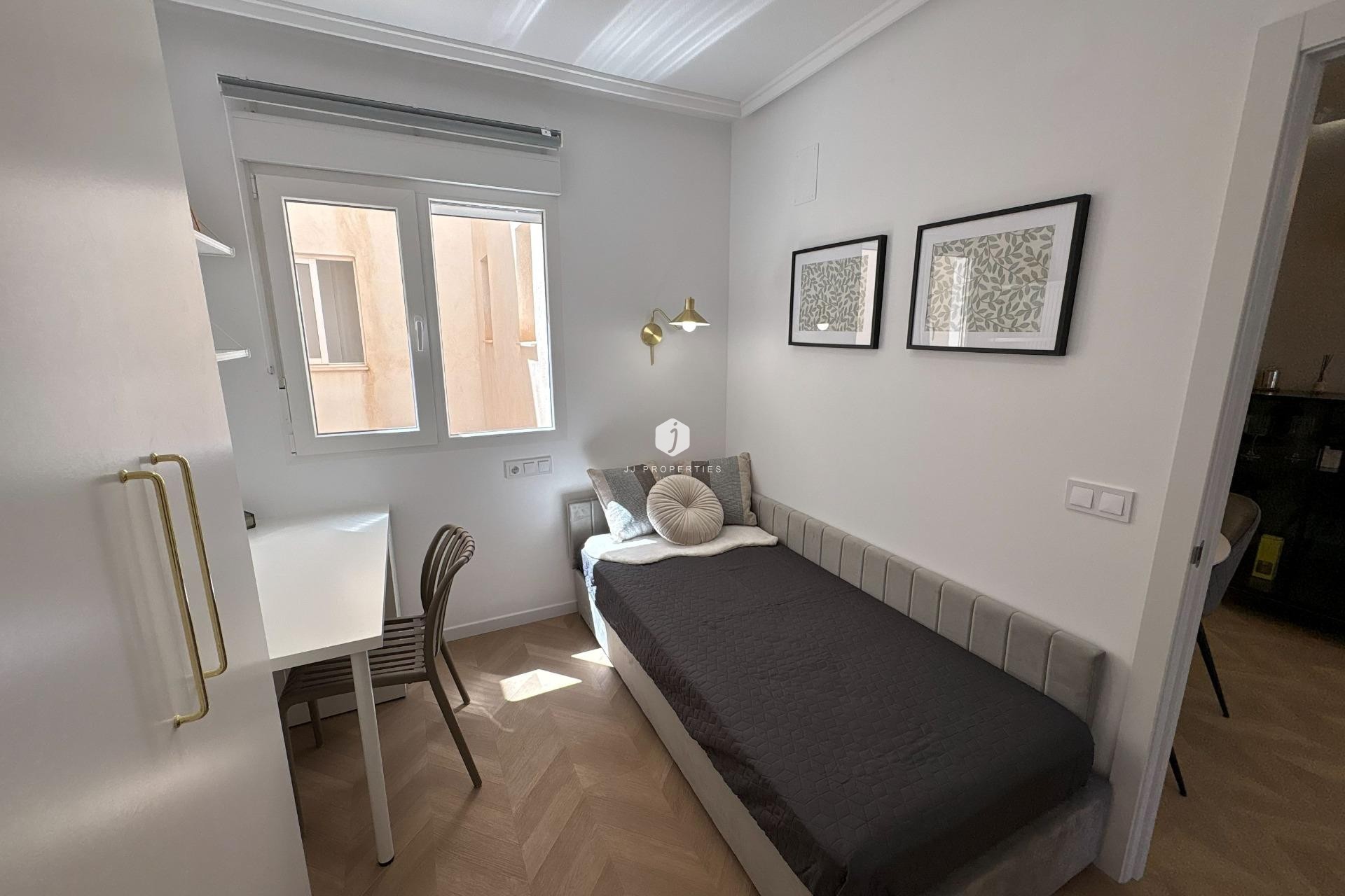 Aus zweiter Hand - Wohnung -
Torrevieja - Playa del Cura