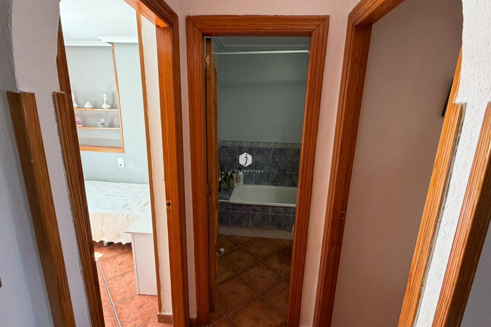 Aus zweiter Hand - Wohnung -
Torrevieja - Playa del Cura