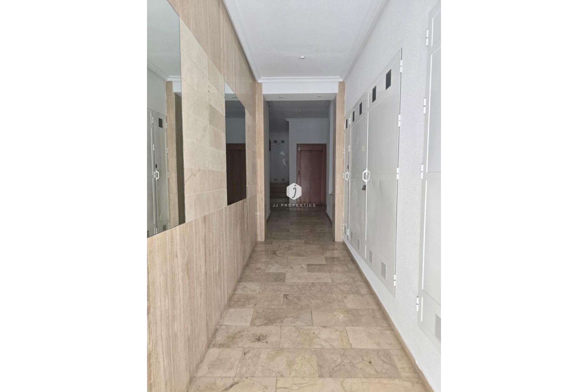 Aus zweiter Hand - Wohnung -
Torrevieja - Playa del Cura