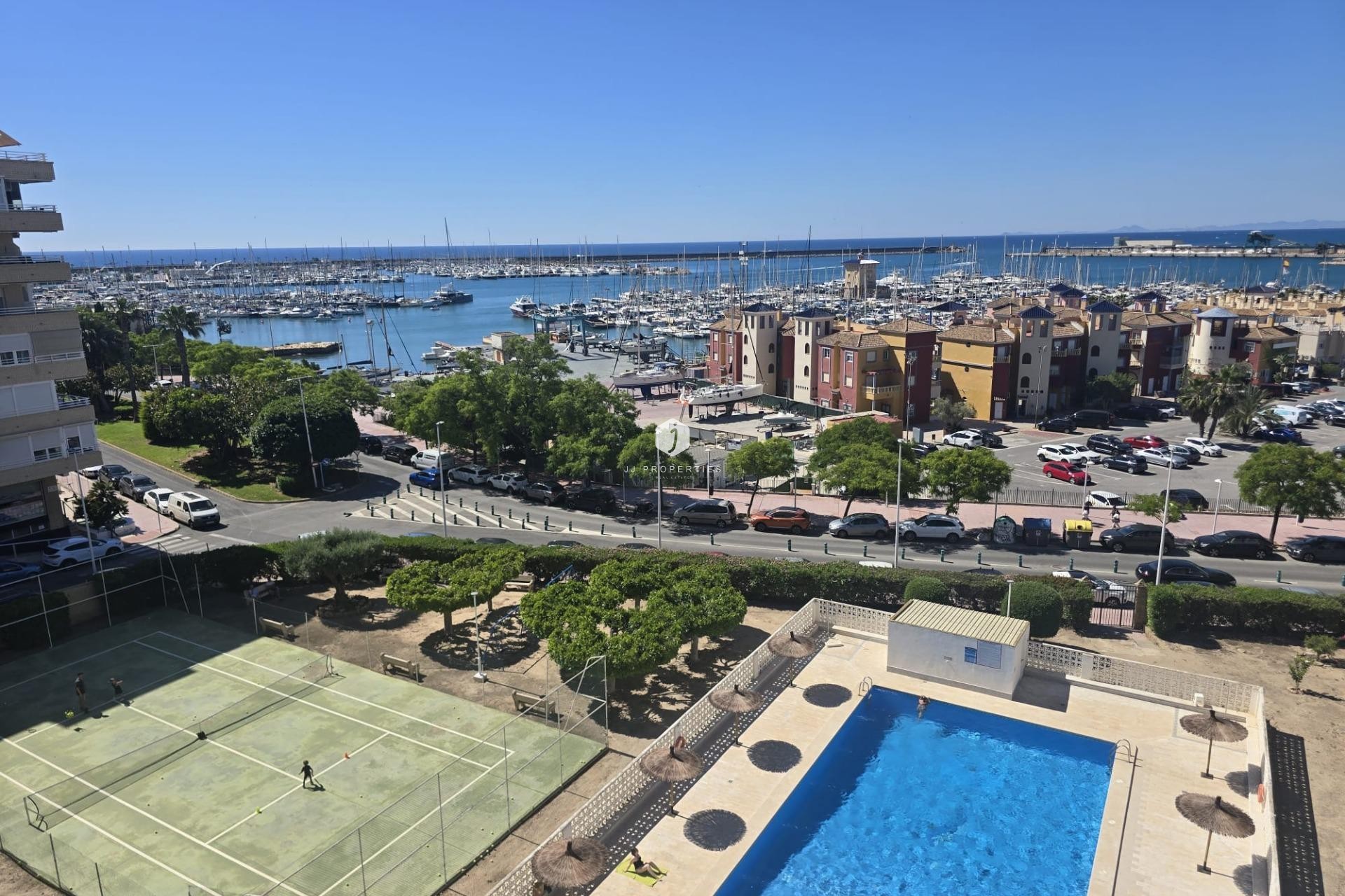 Aus zweiter Hand - Wohnung -
Torrevieja - Puerto Deportivo Marina Salinas