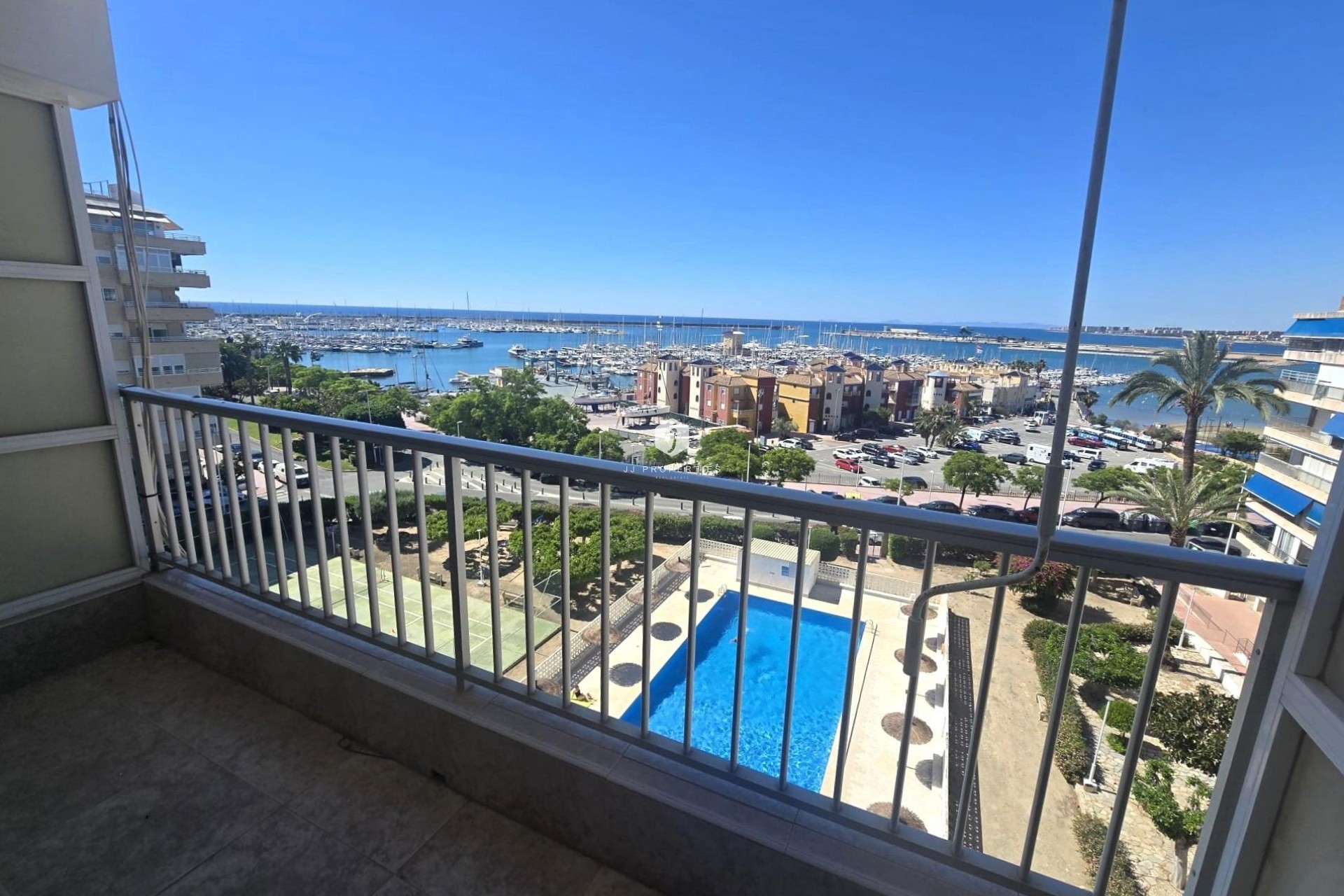 Aus zweiter Hand - Wohnung -
Torrevieja - Puerto Deportivo Marina Salinas