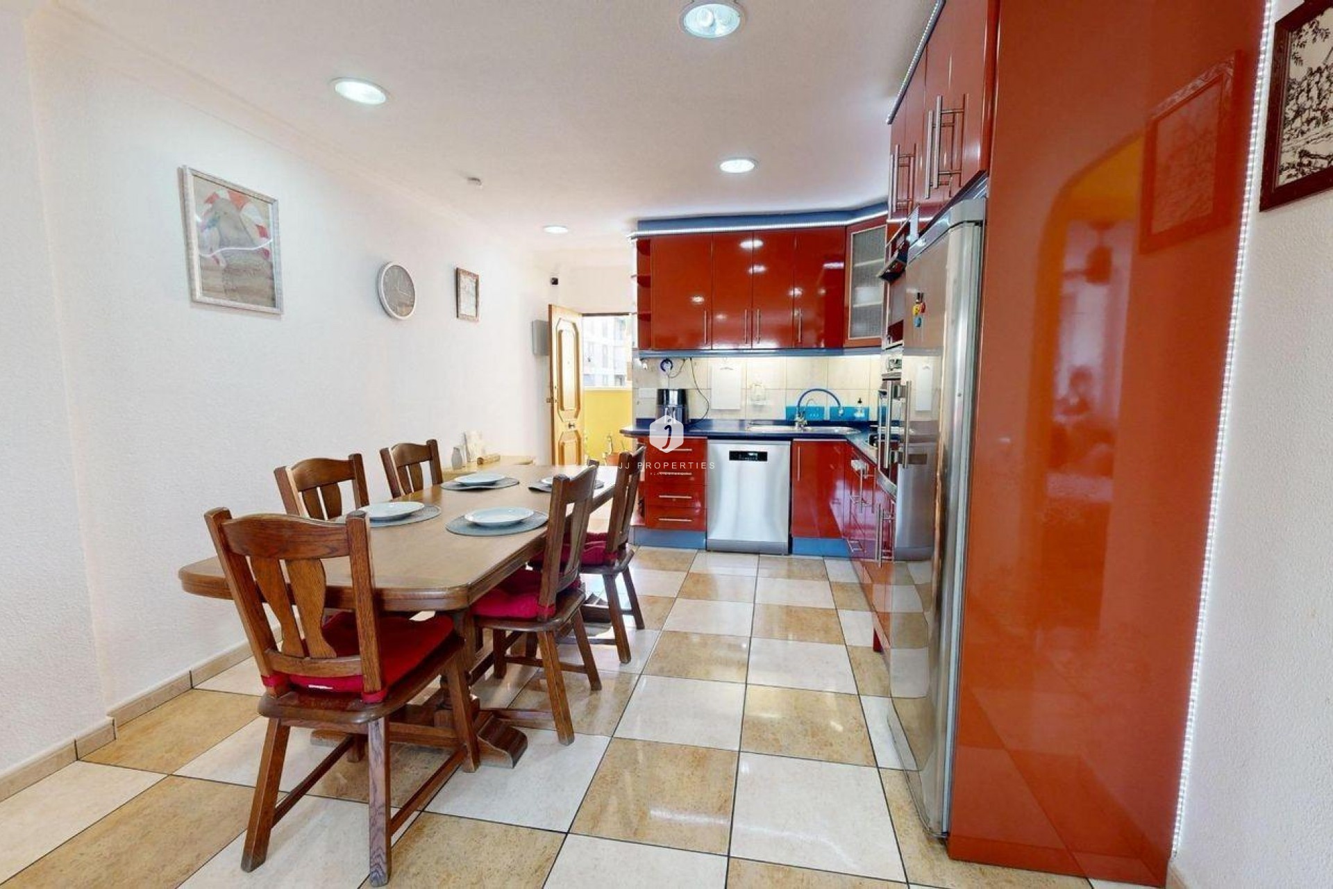 Aus zweiter Hand - Wohnung -
Torrevieja - Puerto Deportivo