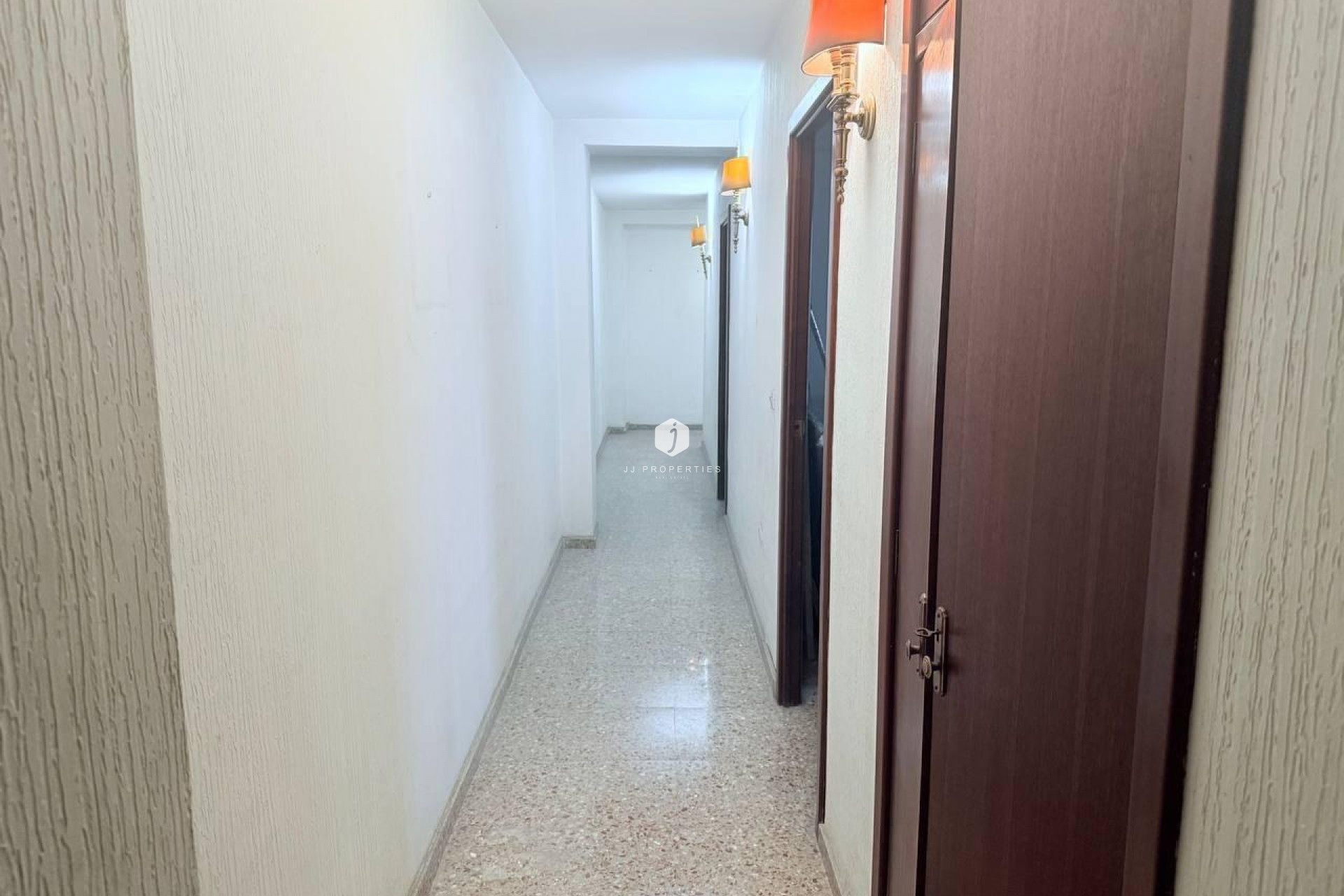 Aus zweiter Hand - Wohnung -
Torrevieja - Puerto