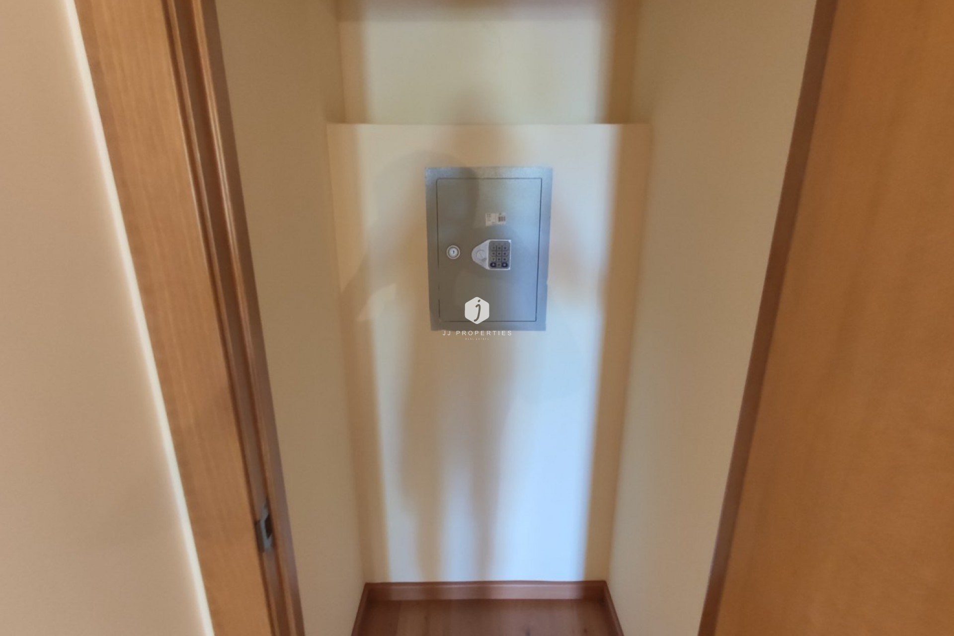 Aus zweiter Hand - Wohnung -
Torrevieja - Puerto