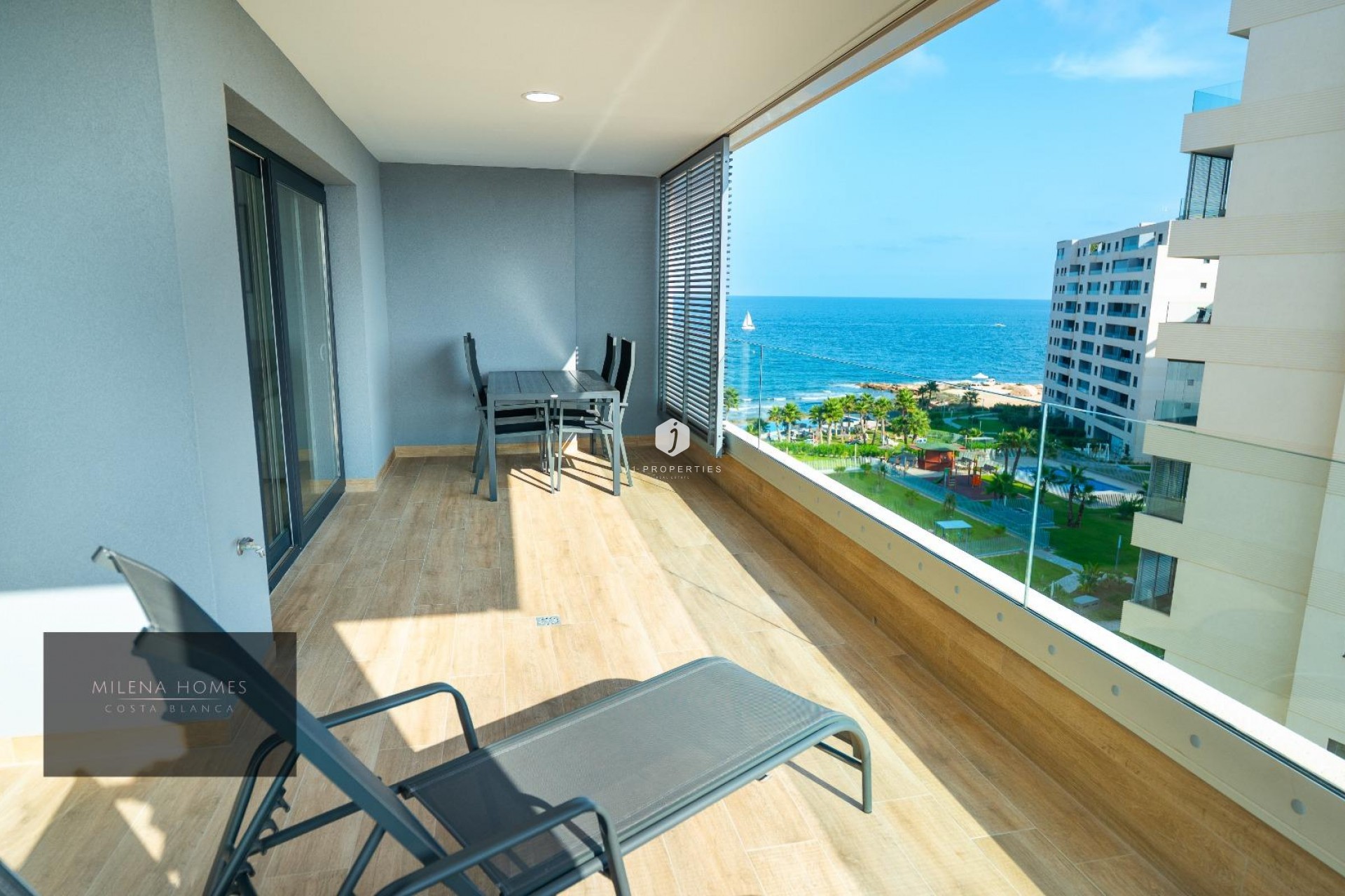 Aus zweiter Hand - Wohnung -
Torrevieja - Punta prima