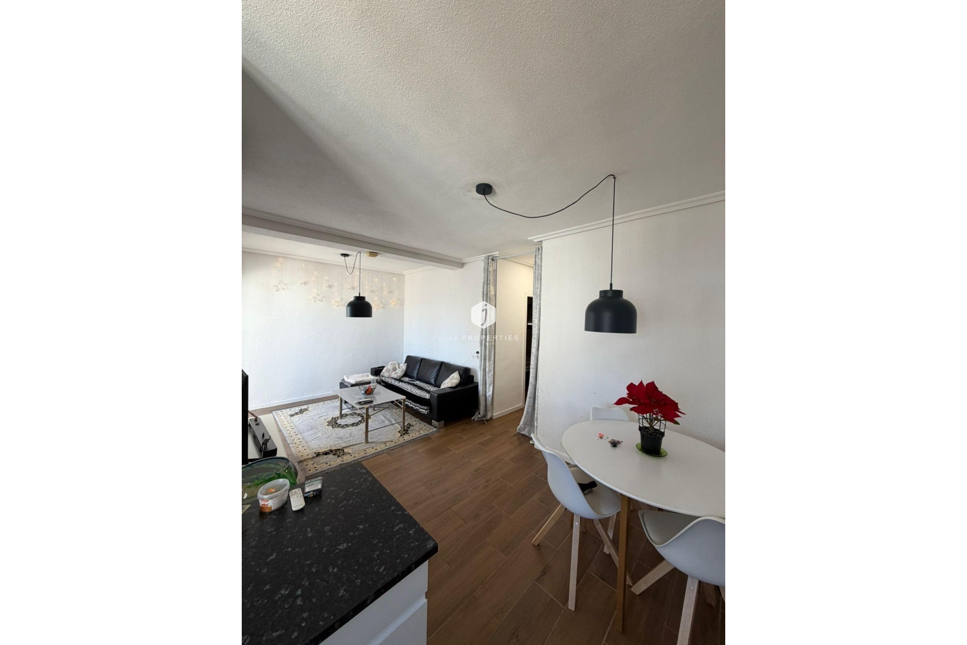 Aus zweiter Hand - Wohnung -
Torrevieja - Punta prima