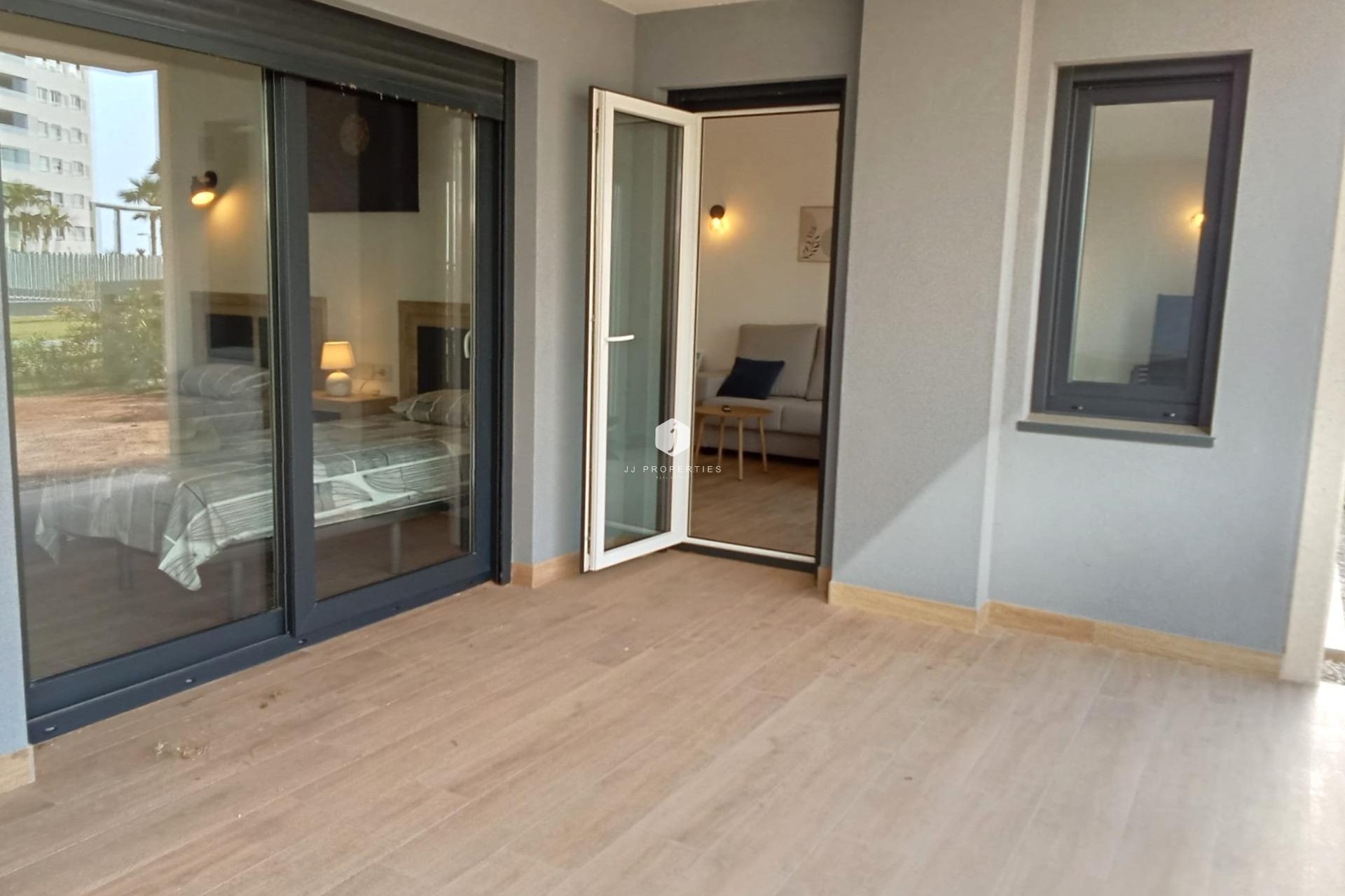 Aus zweiter Hand - Wohnung -
Torrevieja - Punta prima