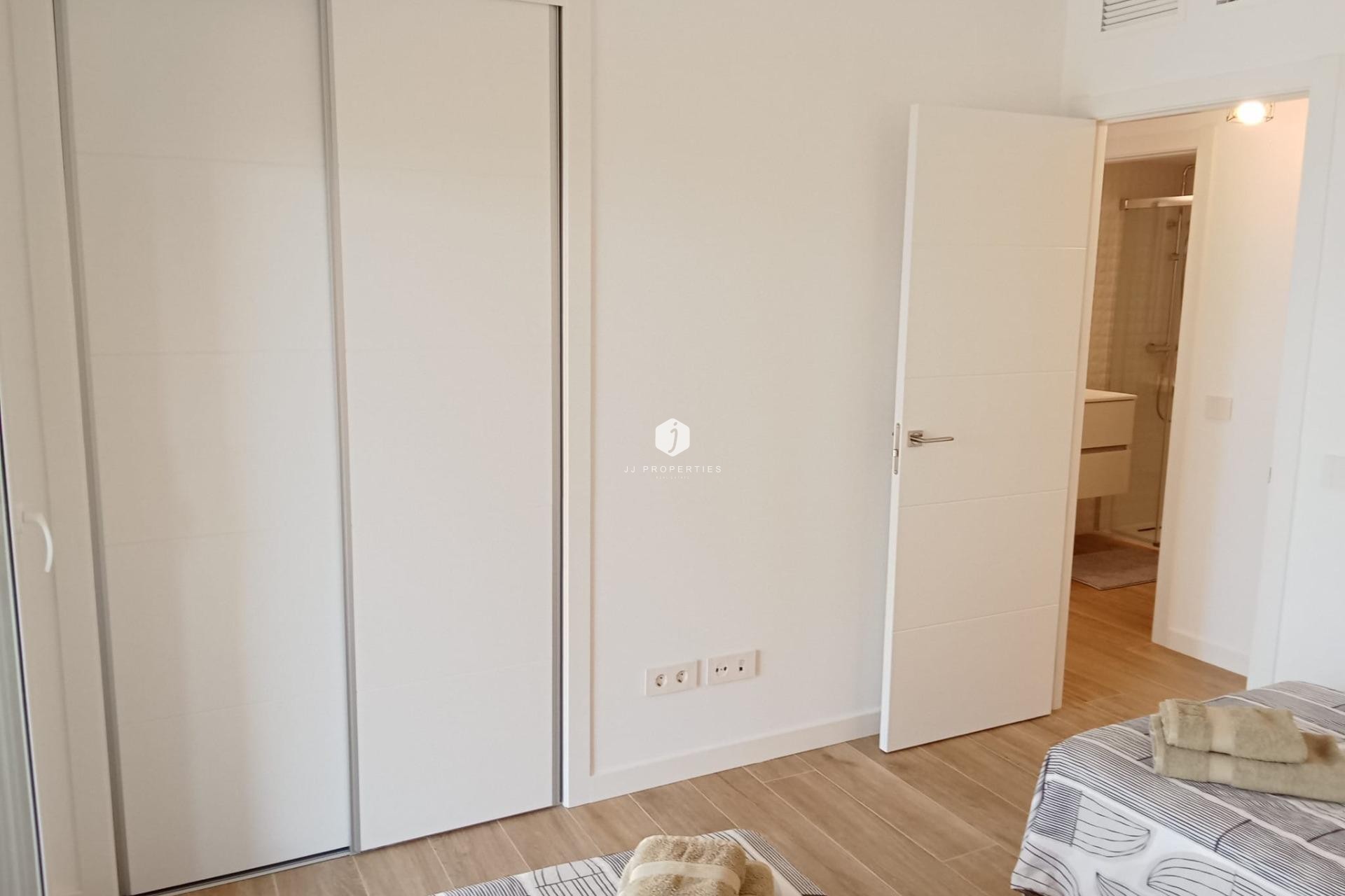 Aus zweiter Hand - Wohnung -
Torrevieja - Punta prima