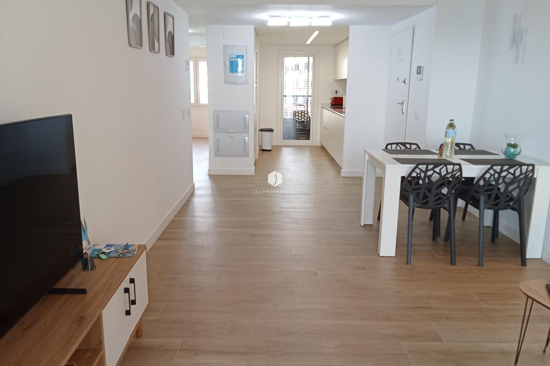 Aus zweiter Hand - Wohnung -
Torrevieja - Punta prima