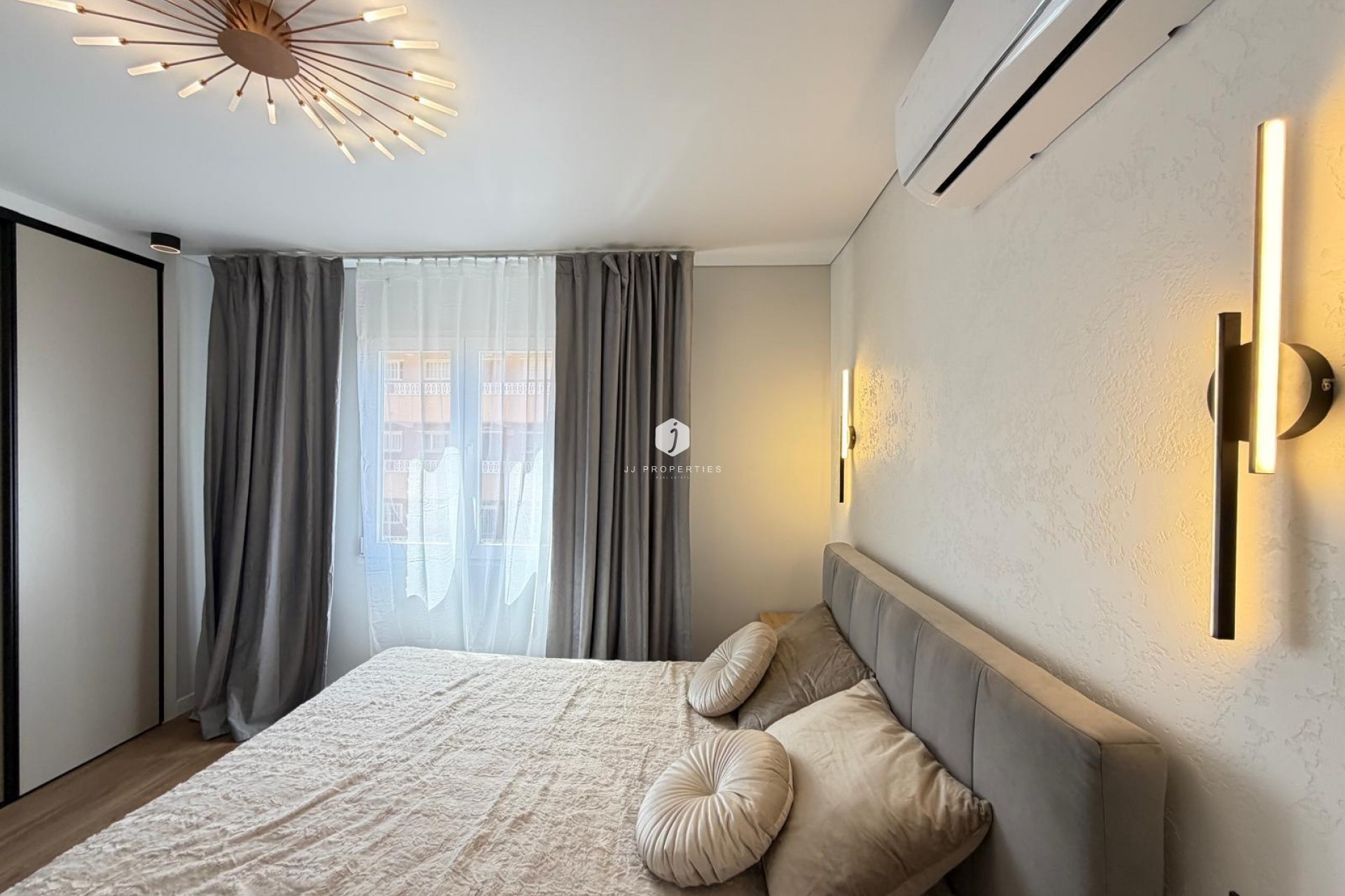 Aus zweiter Hand - Wohnung -
Torrevieja - Punta prima
