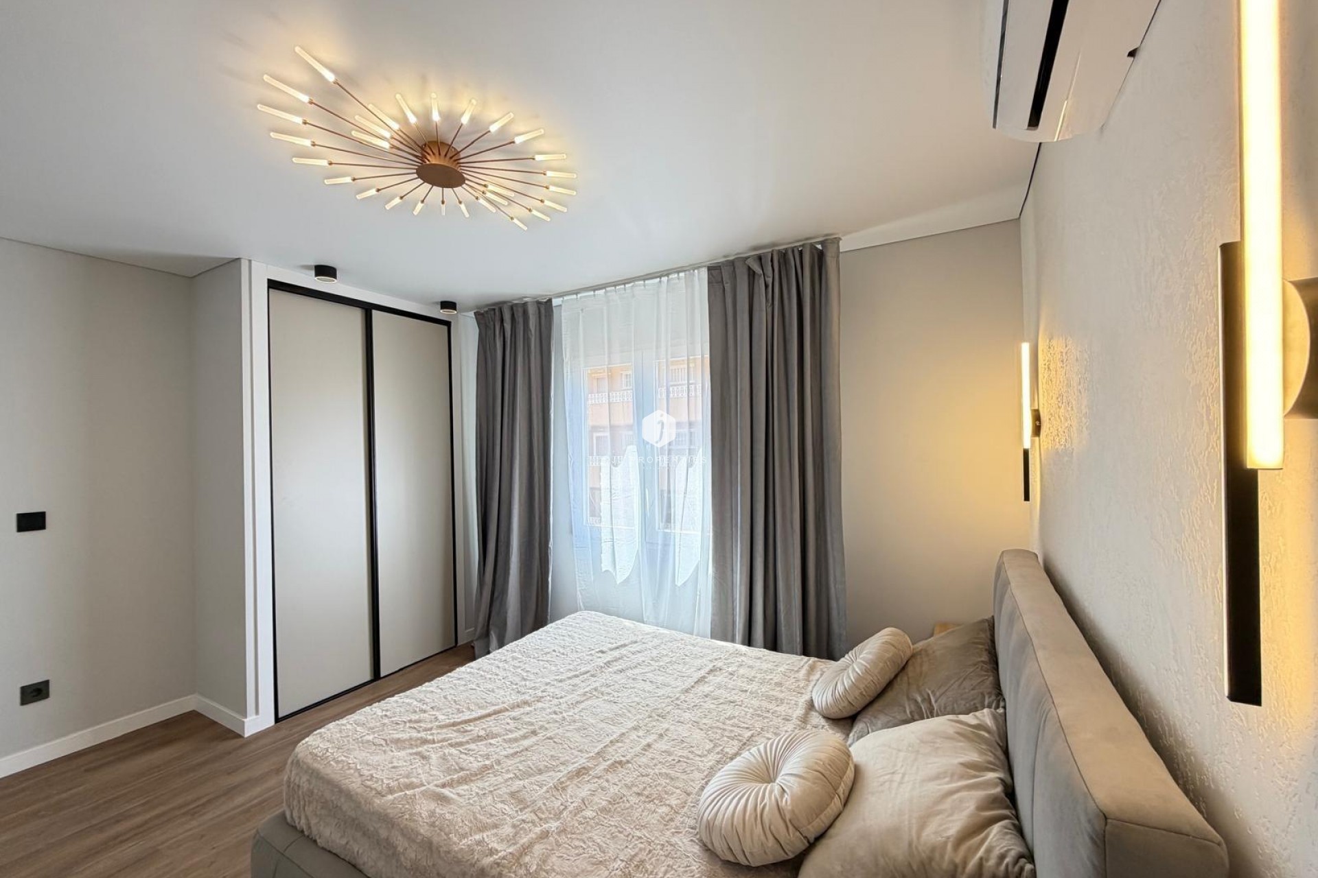 Aus zweiter Hand - Wohnung -
Torrevieja - Punta prima