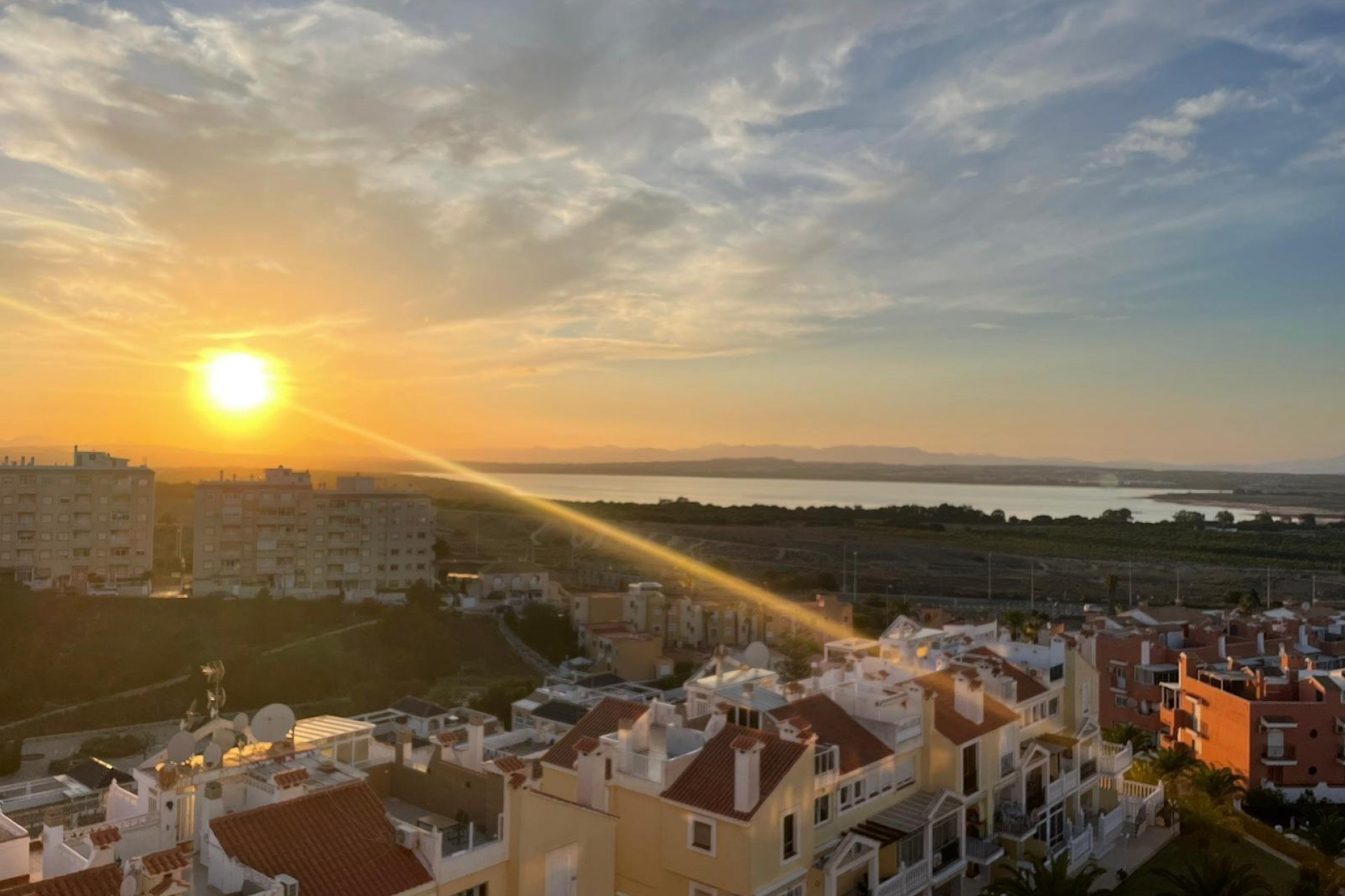 Aus zweiter Hand - Wohnung -
Torrevieja - Torre la mata