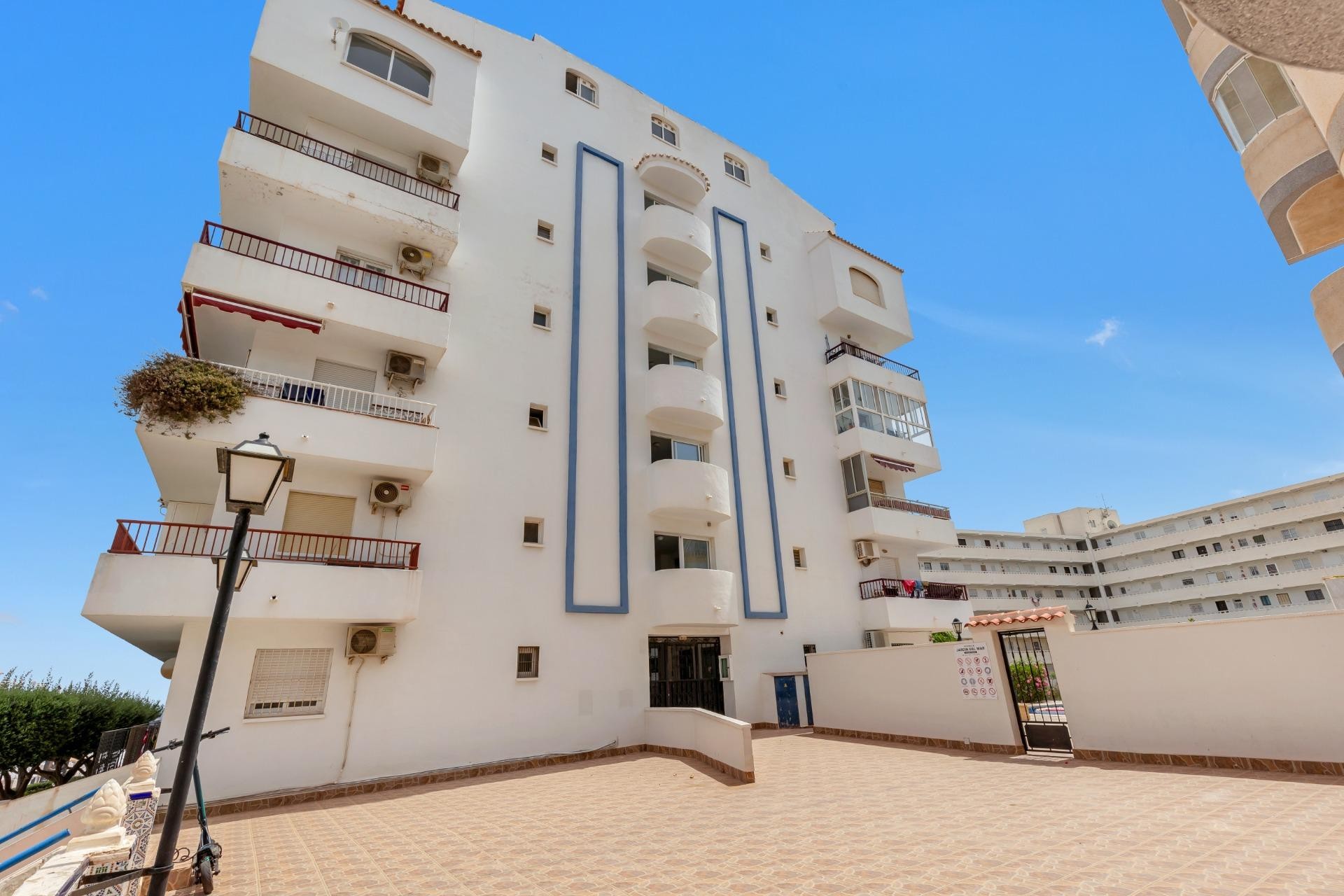 Aus zweiter Hand - Wohnung -
Torrevieja - Torre la mata