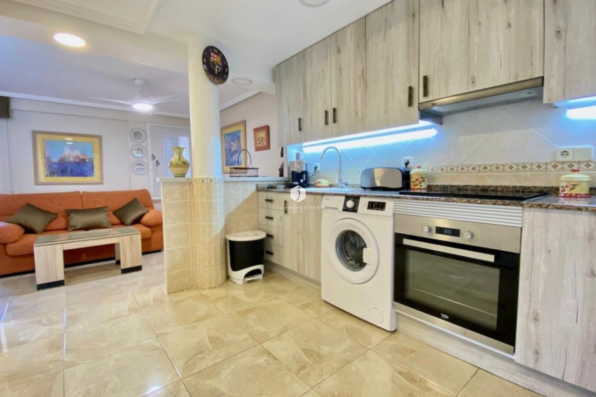 Aus zweiter Hand - Wohnung -
Torrevieja - Torre la mata