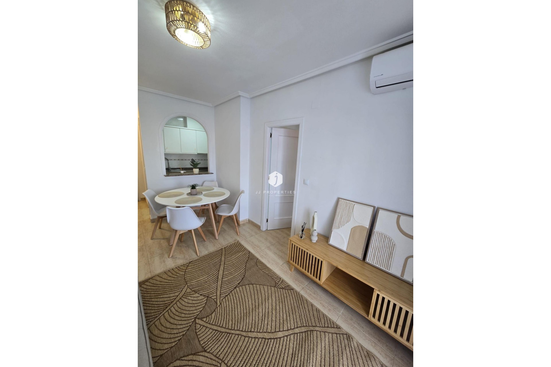 Aus zweiter Hand - Wohnung -
Torrevieja - Torreblanca