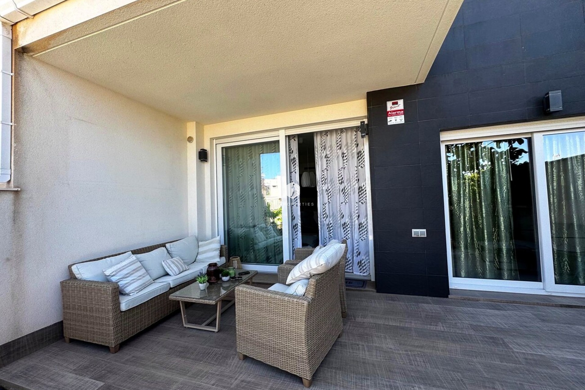 Aus zweiter Hand - Wohnung -
Torrevieja - Torreta Florida