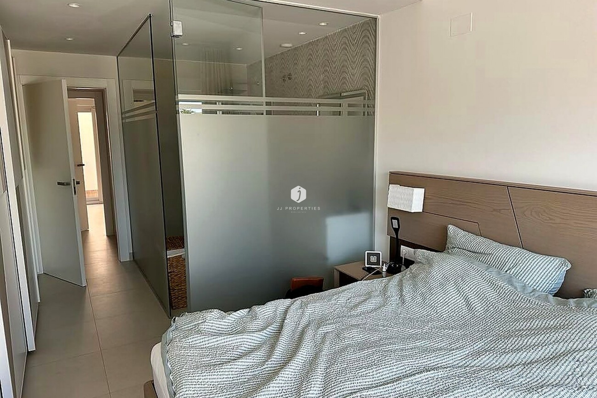 Aus zweiter Hand - Wohnung -
Torrevieja - Torreta Florida
