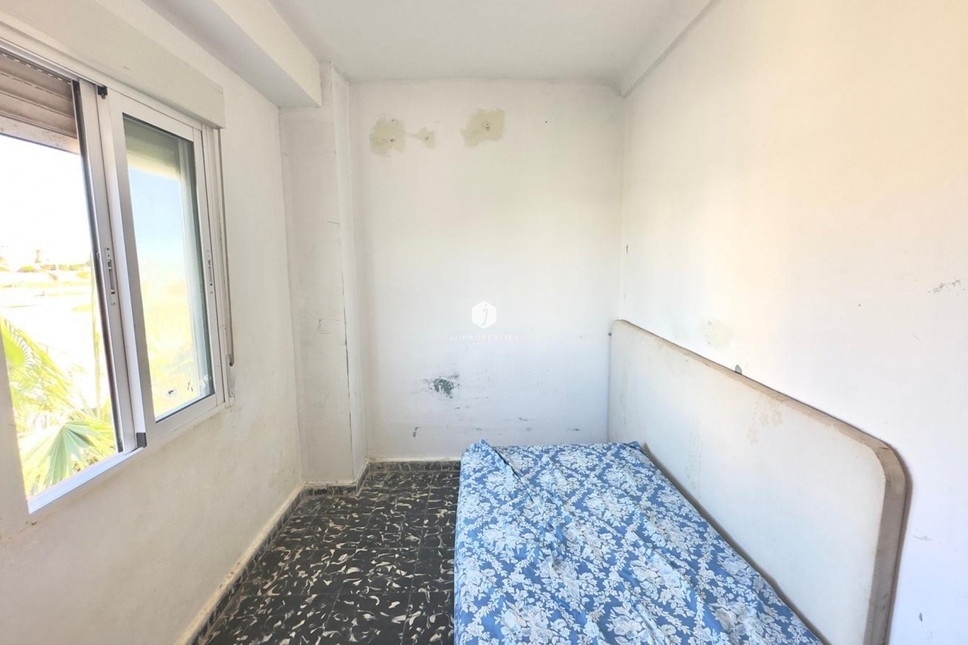 Aus zweiter Hand - Wohnung -
Torrevieja - Zona Los Frutales