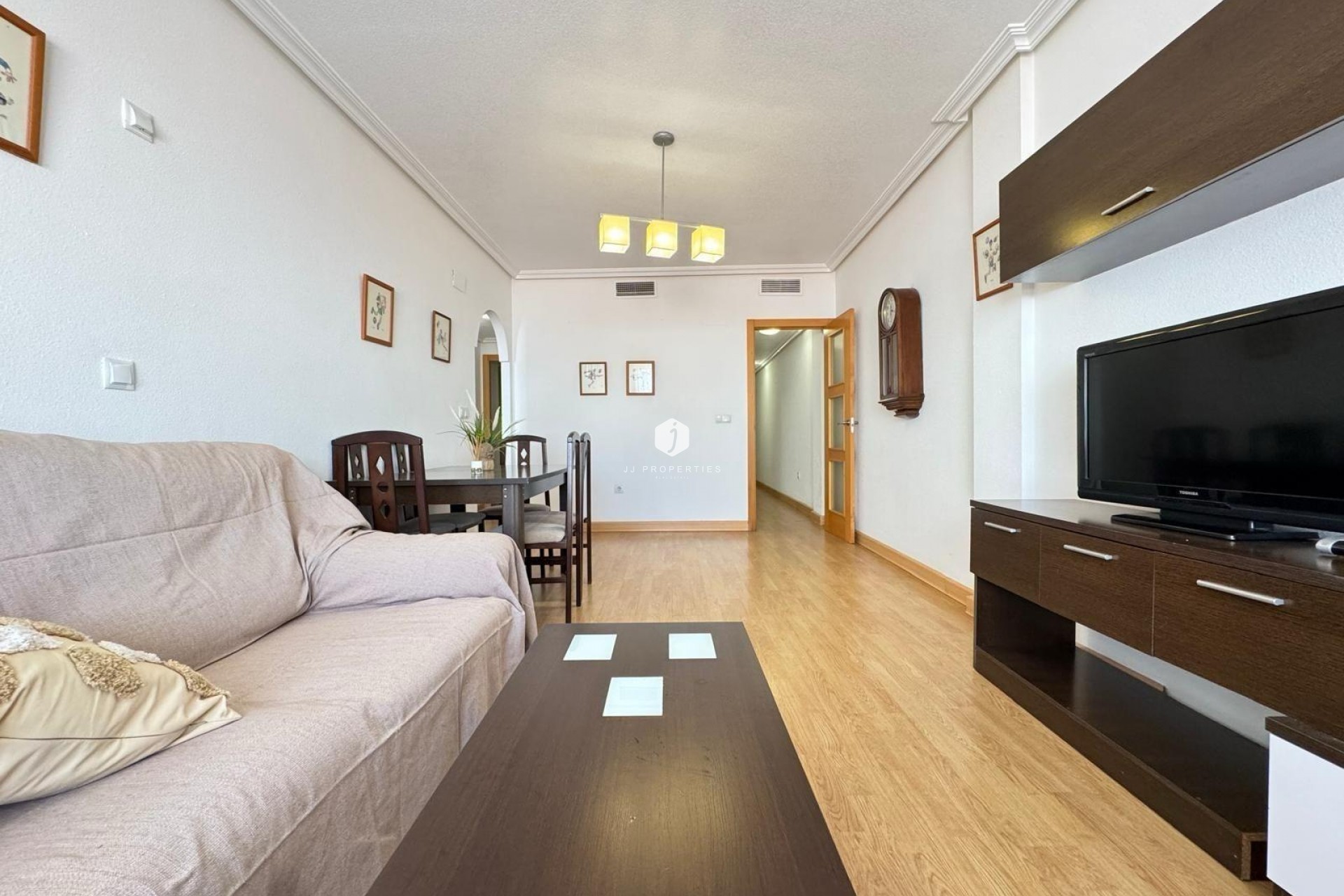 Aus zweiter Hand - Wohnung -
Torrevieja