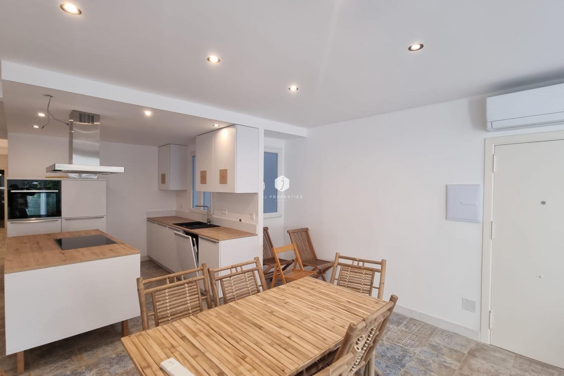 Aus zweiter Hand - Wohnung -
Torrevieja