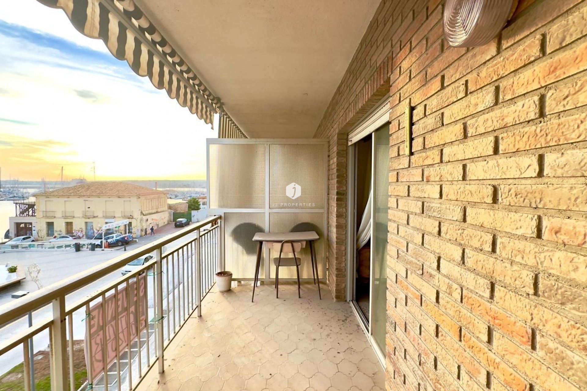 Aus zweiter Hand - Wohnung -
Torrevieja